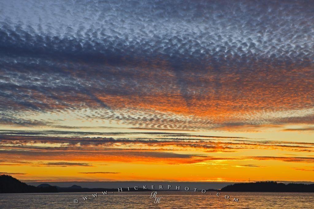 Beautiful Free Quality Cloud Sunset Background Wallpaper. Photo