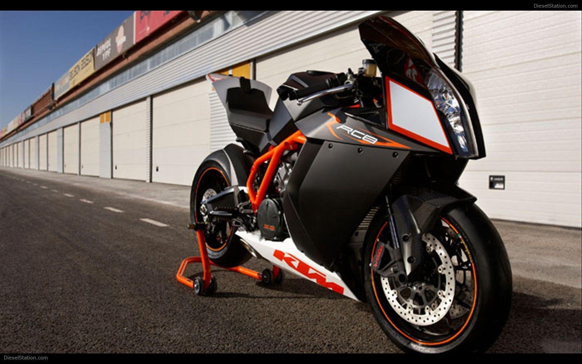 ktm 1190 rc8r review News & Picture