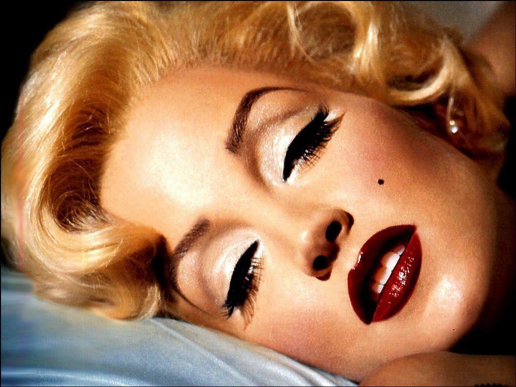 Marilyn Monroe Wallpaper Form Long Hair Names Medium Length