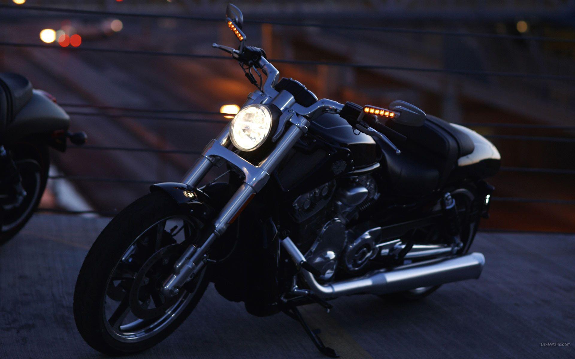 Download Wallpaper Harley Davidson, VRSC, VRSCF V Rod Muscle