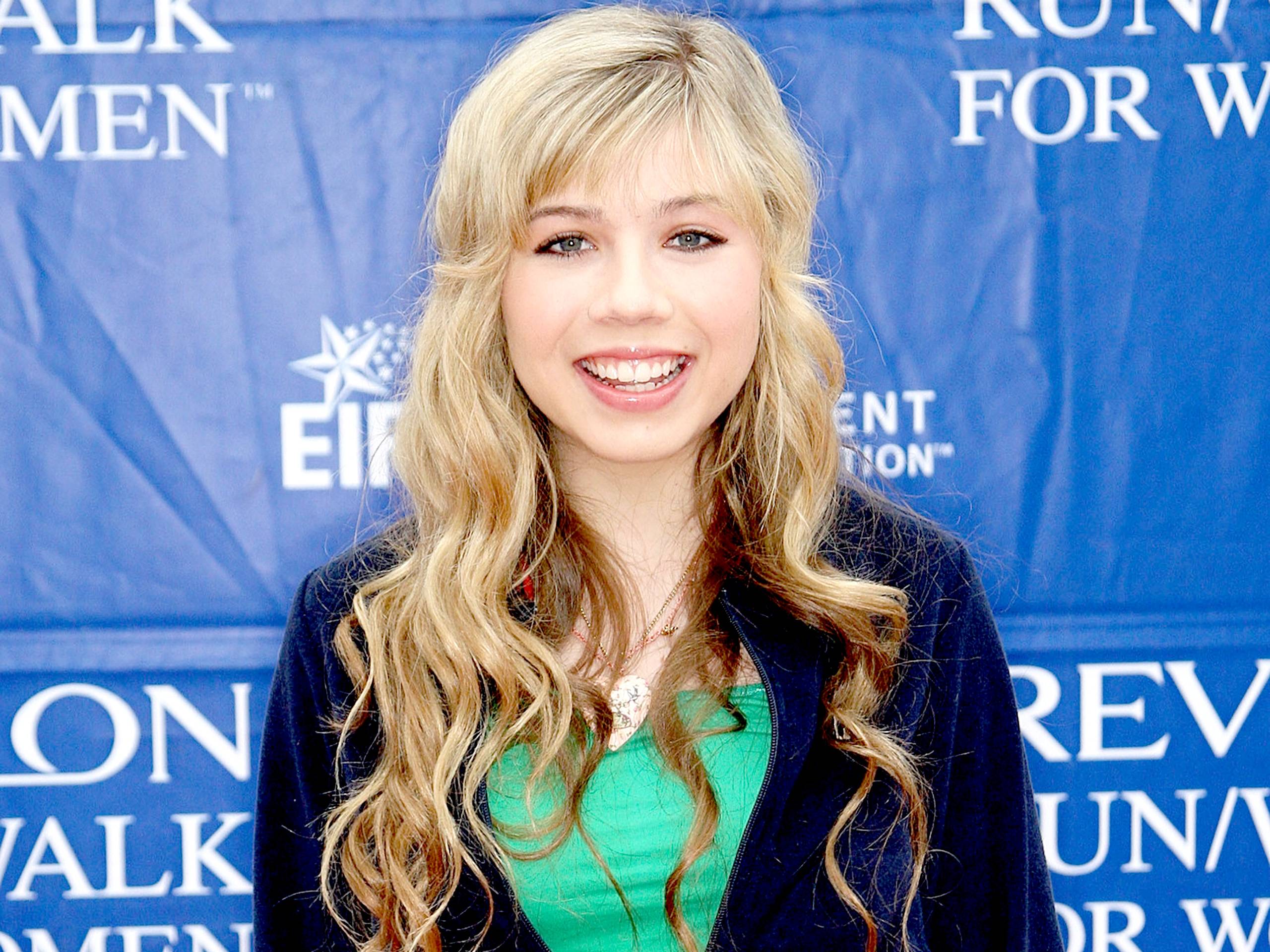 Jennette McCurdy McCurdy Wallpaper