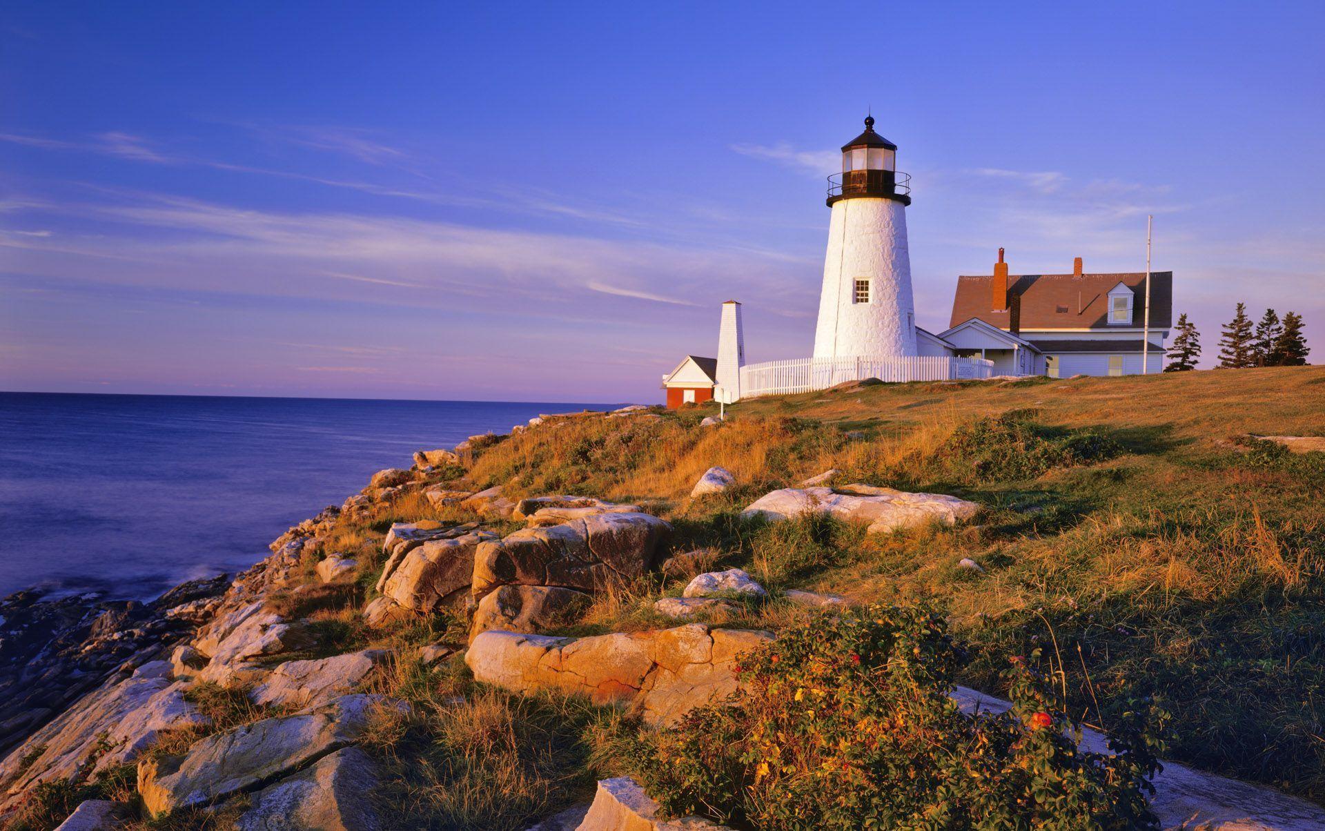 Pemaquid Lighthouse and Cliffs Maine, USA Wallpaper