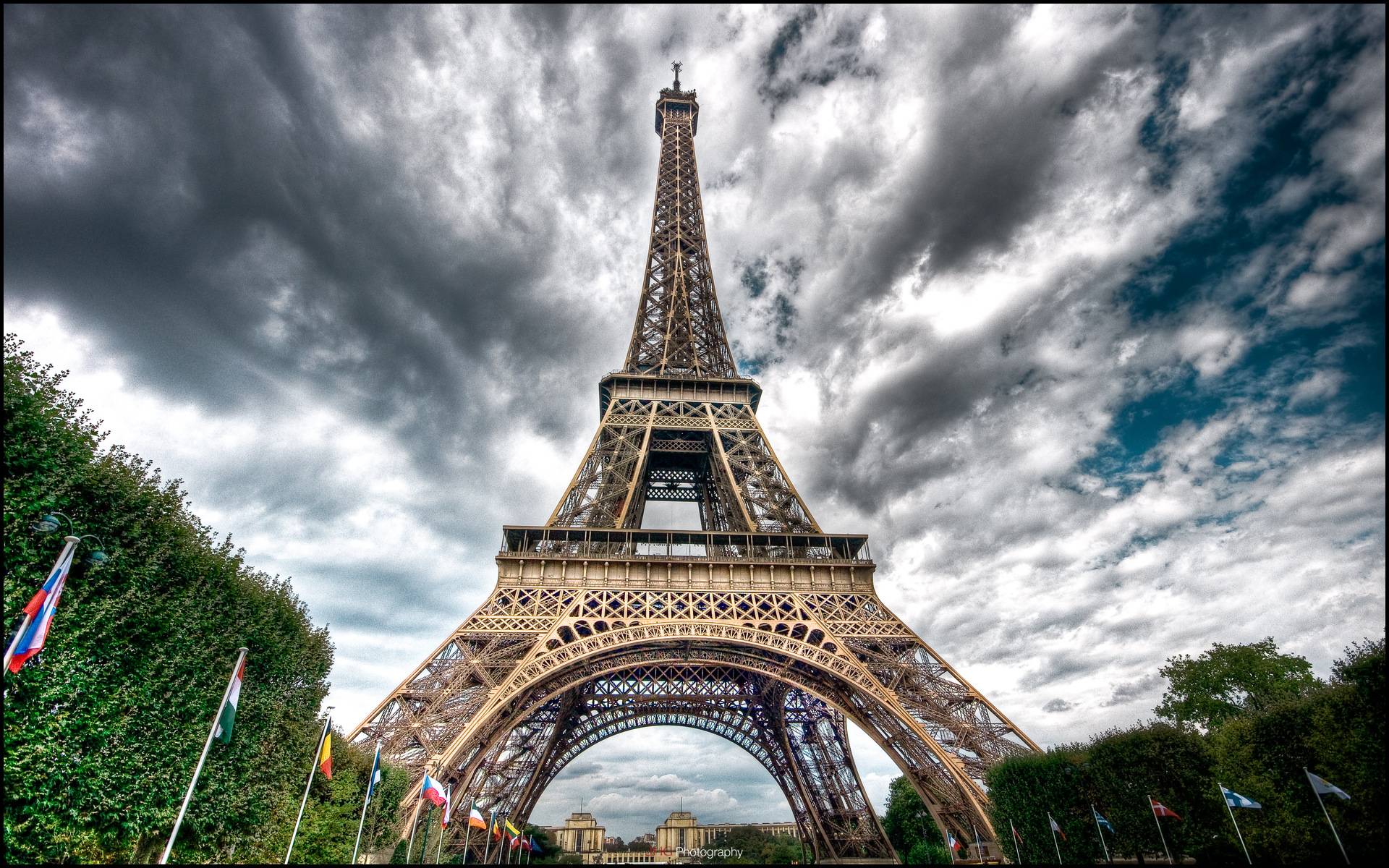 Eiffel Tower Paris Full HD Background Wallpaper