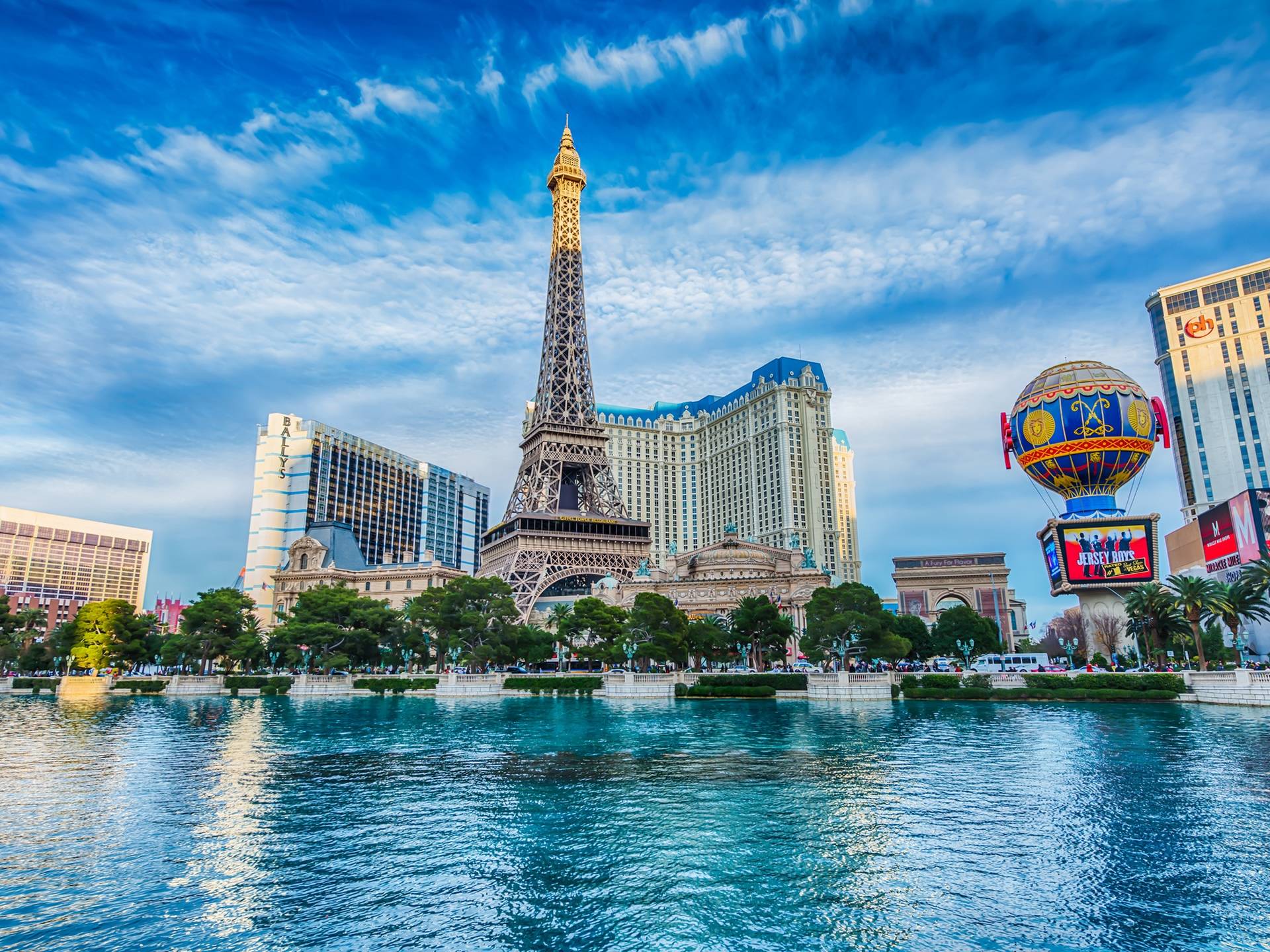 20 Must-See Attractions in Las Vegas