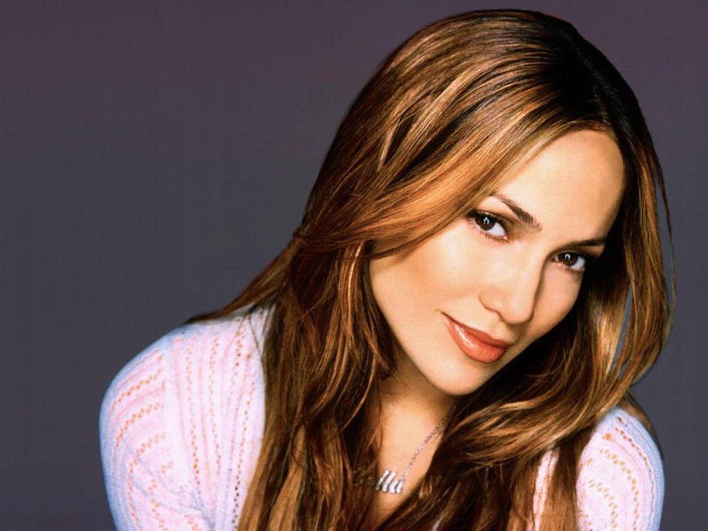 Smart Jennifer Lopez Net Worth & Picture