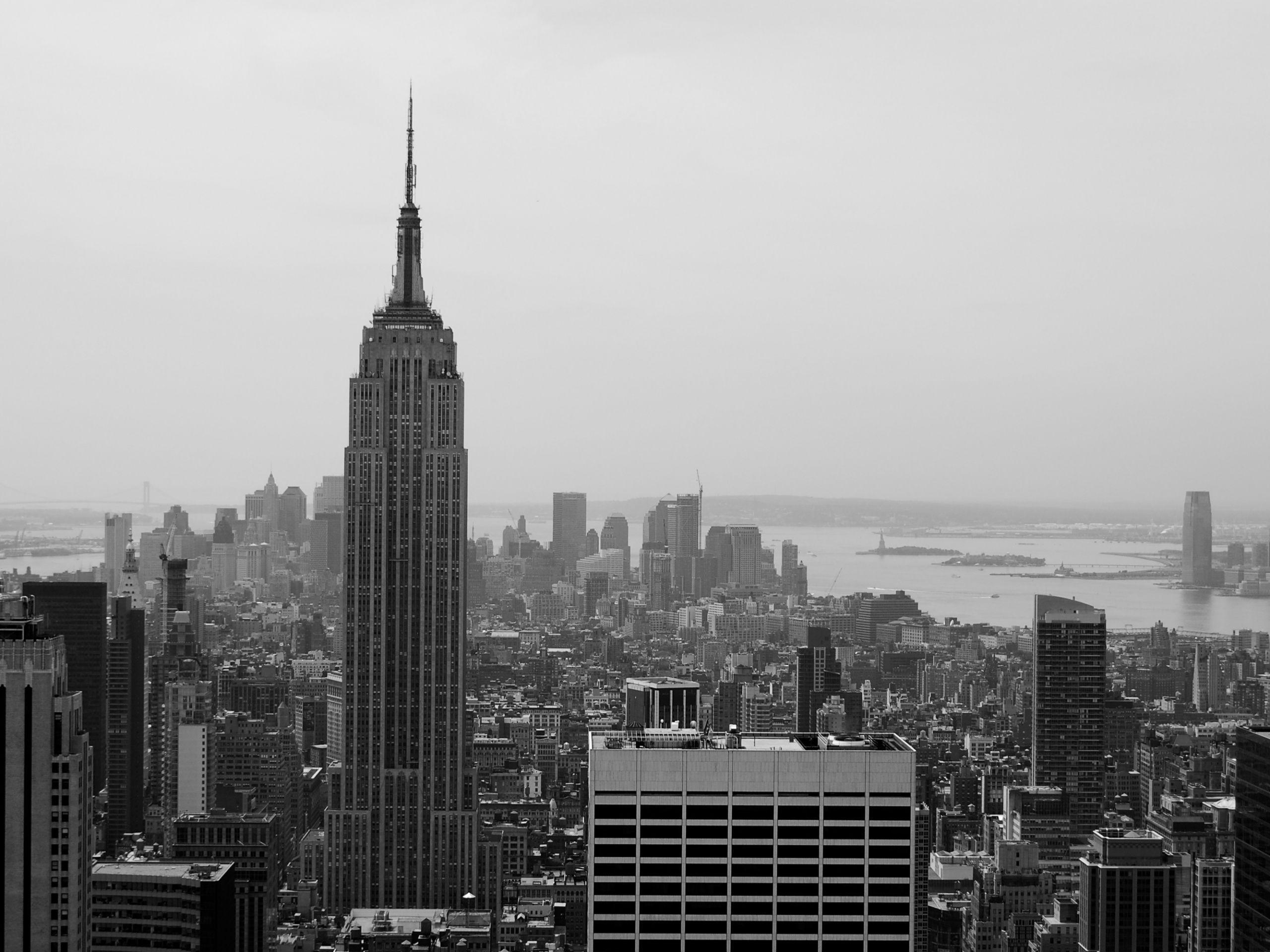 New York Skyline Wallpaper 2560x1920