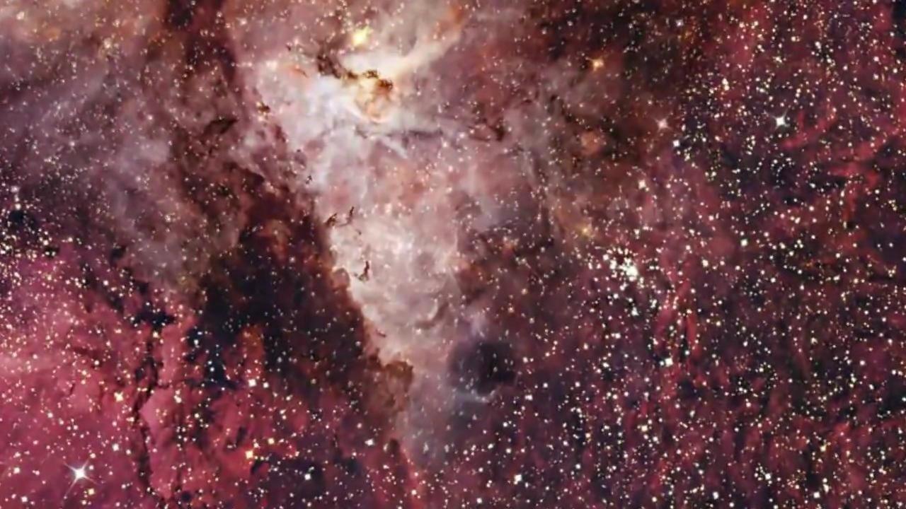 mid Hubble Carina Nebula wallpaper