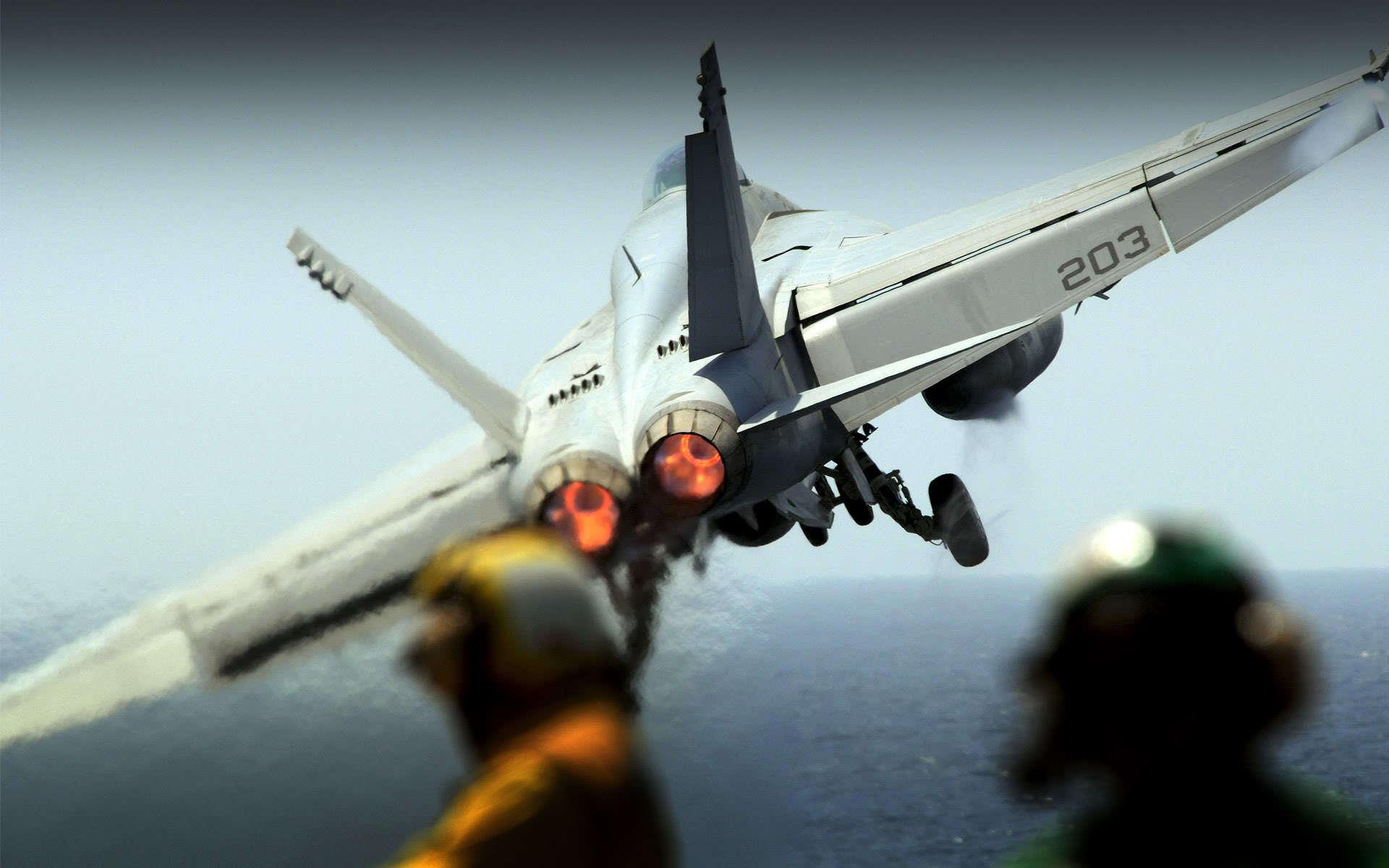 Daily Wallpaper: F 18 Carrier Takeoff. I Like To Waste My Time