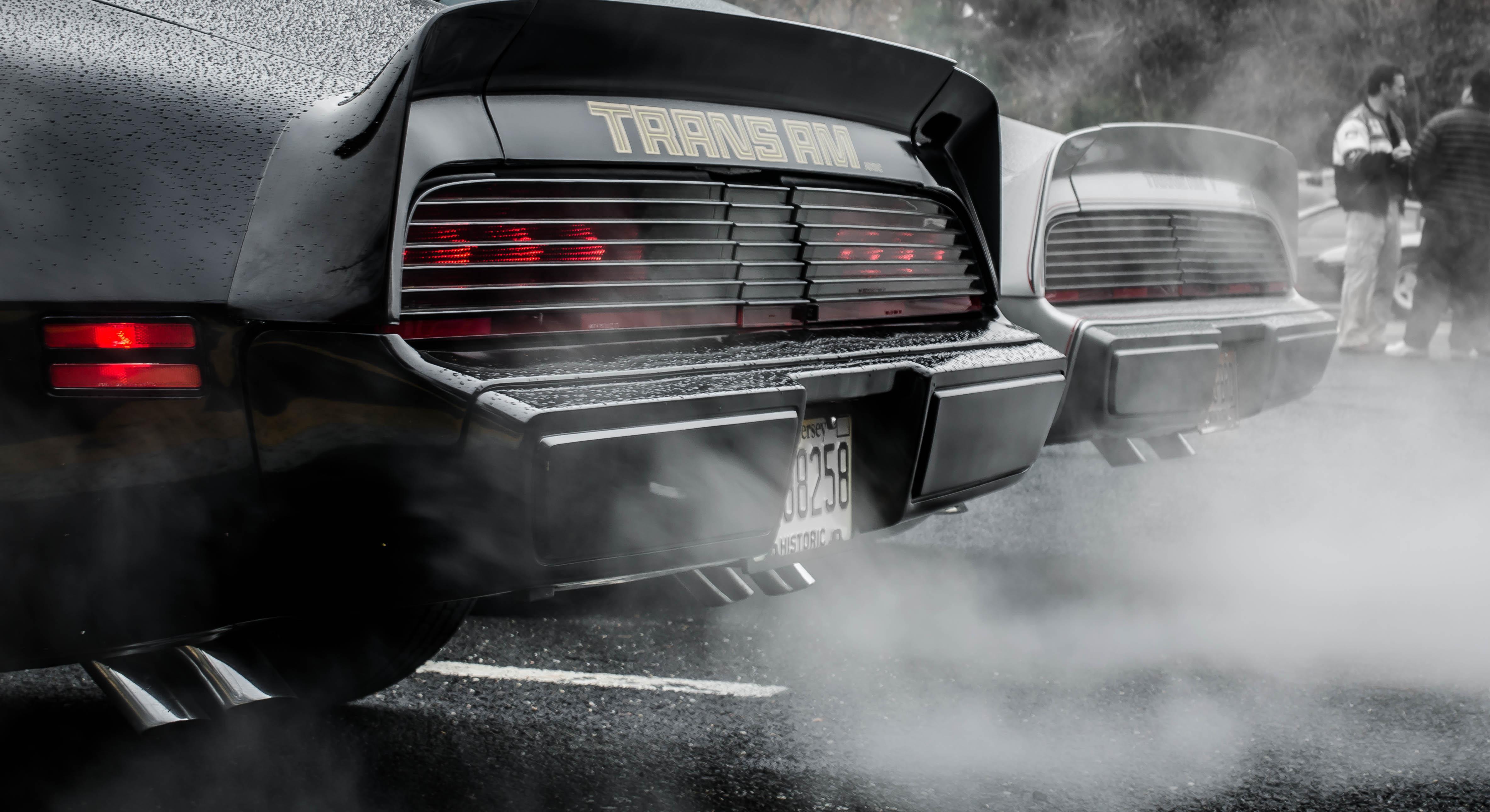 Your Ridiculously Awesome Pontiac Firebird Wallpaper Is Here