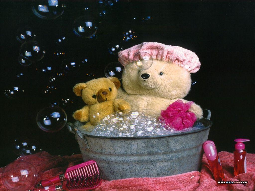 Wallpaper For > Wallpaper Of Teddy Bear With Flowers