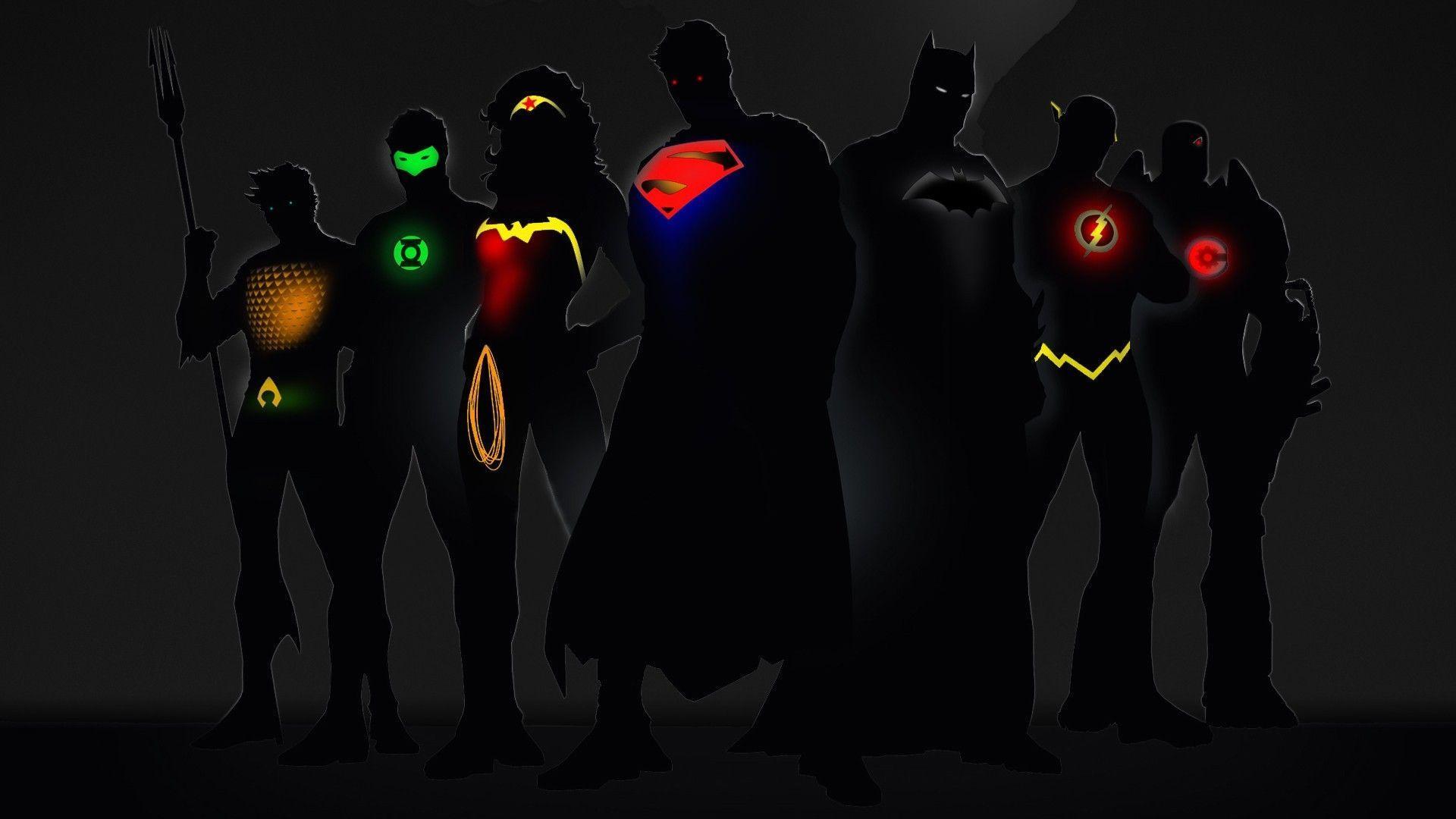 Superheroes silhouettes Wallpaper #