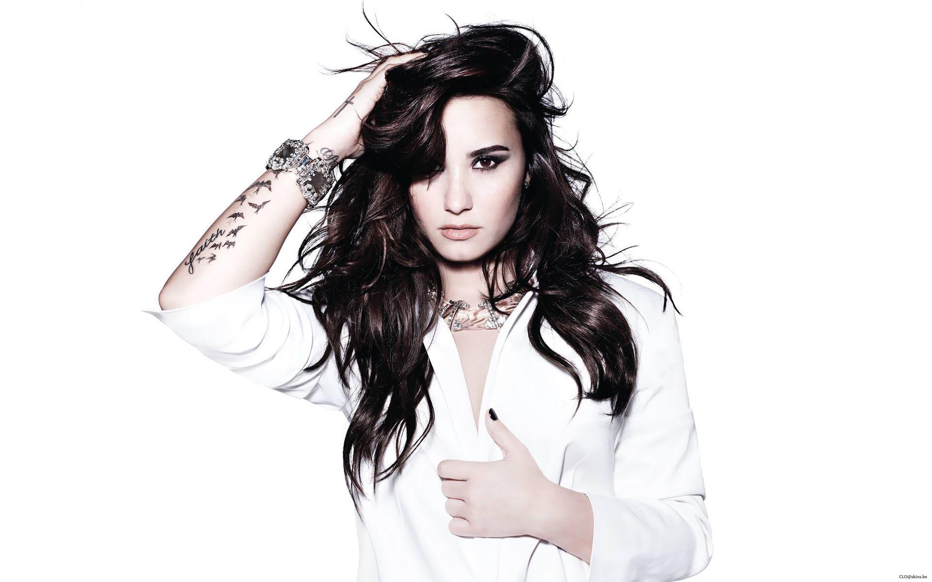 Demi Lovato DEMI Wallpaper