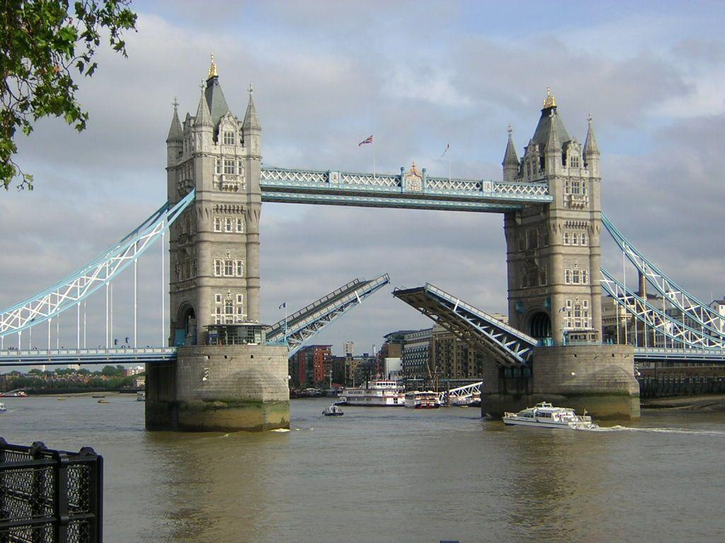 Free London Bridge Wallpaper