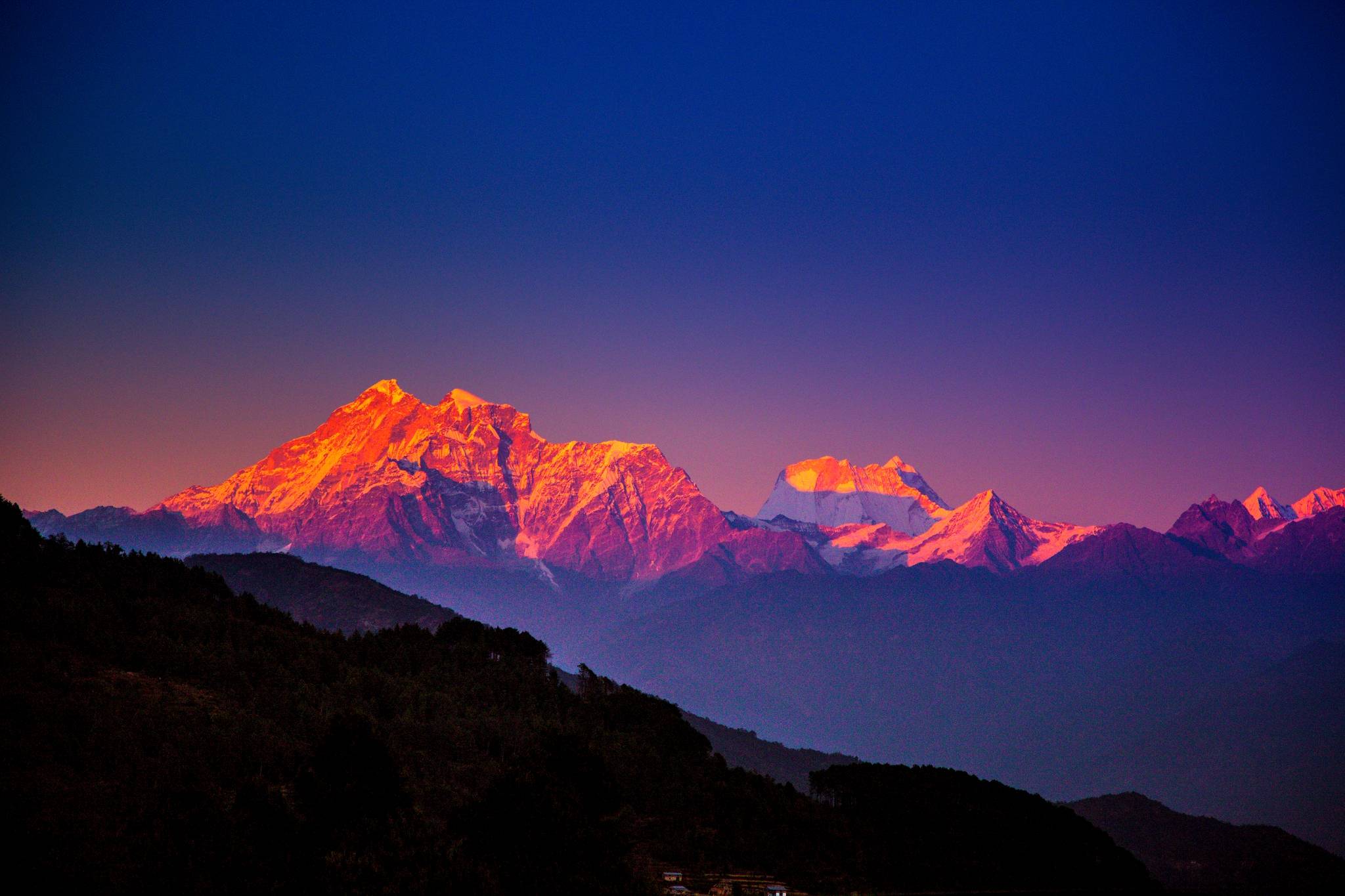 HD The Himalayas Wallpaper