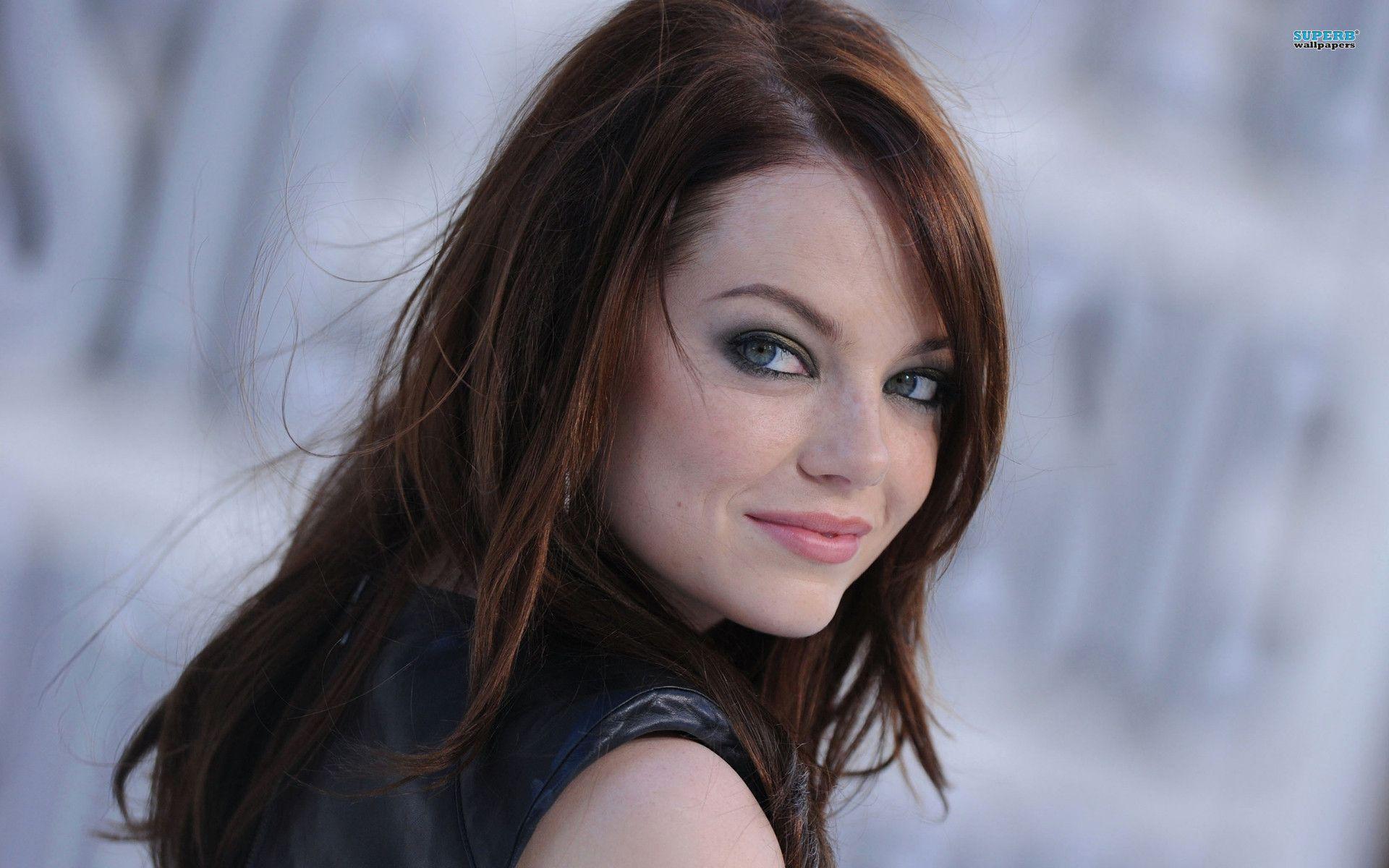 Emma Stone Wallpaper