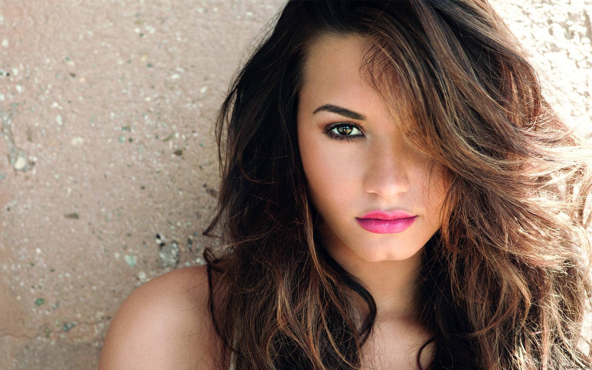Demi Lovato Wallpaper. Hdwidescreens
