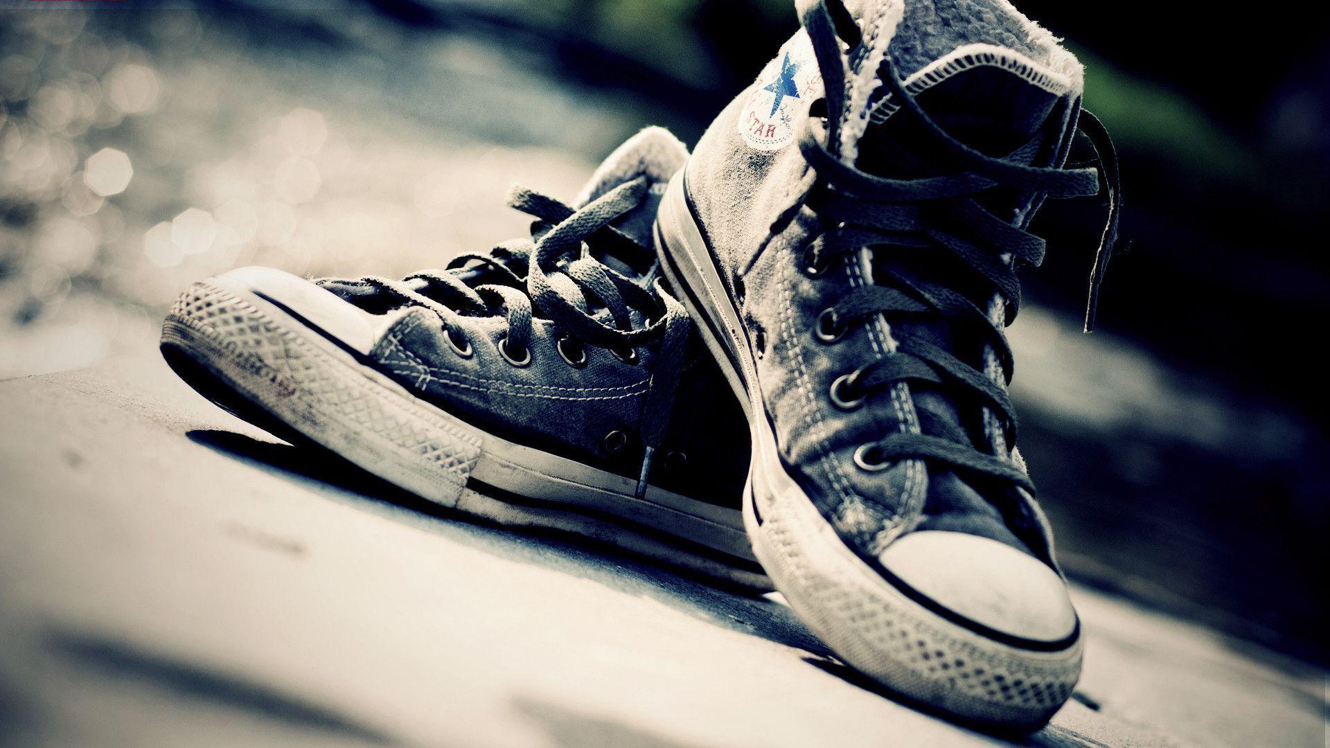old pair of converse shoes Wallpaper
