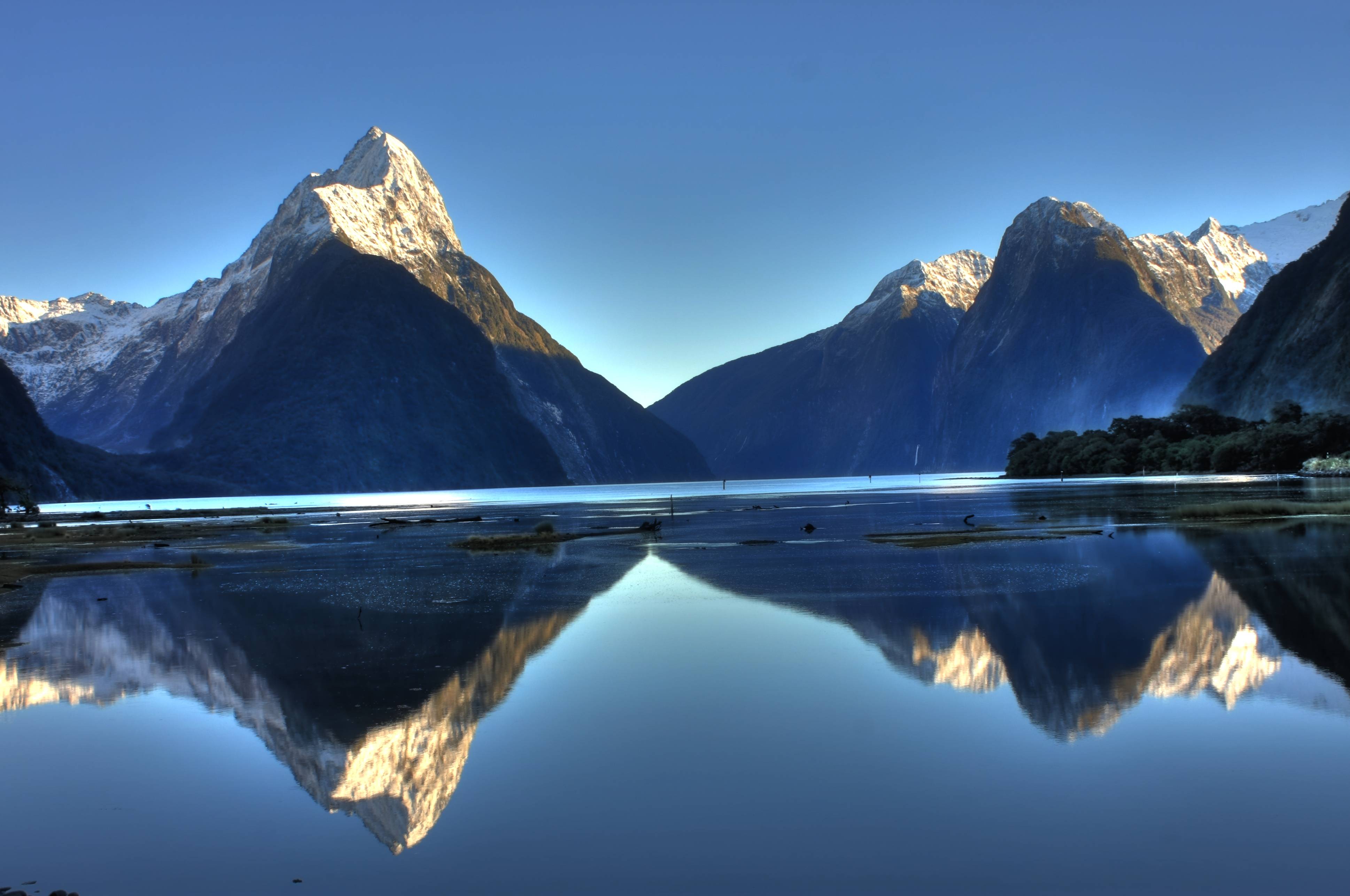 Milford Sound HDR Photography