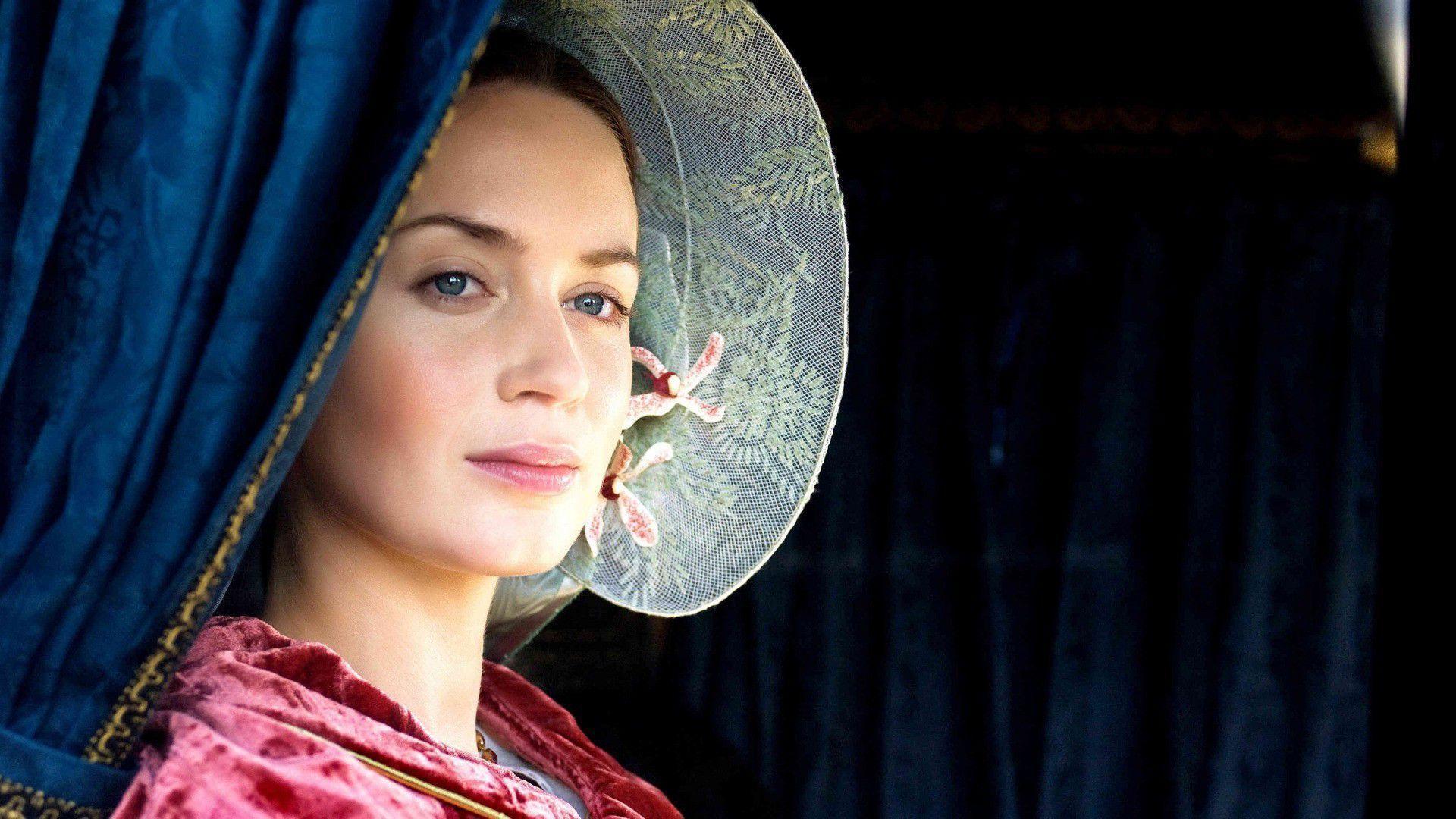 Emily Blunt Wallpapers - Wallpaper Cave