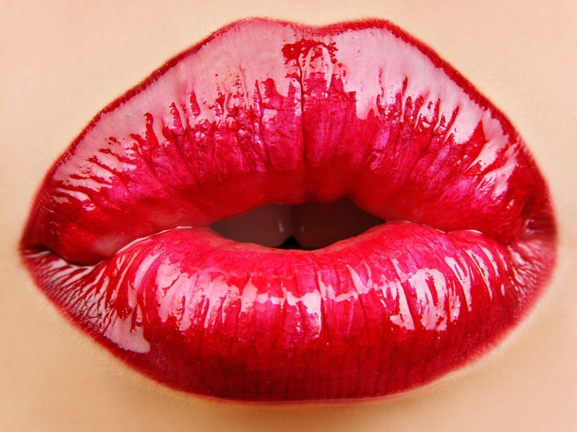 Red Lips widescreen wallpaper. Wide