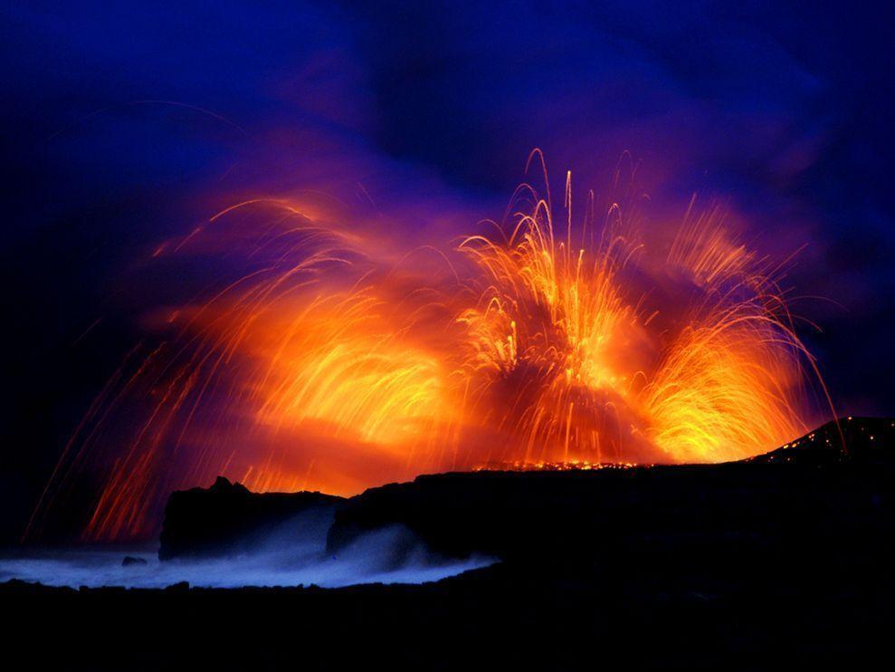 Mt. Kilauea Eruption Picture, Hawaii Wallpaper