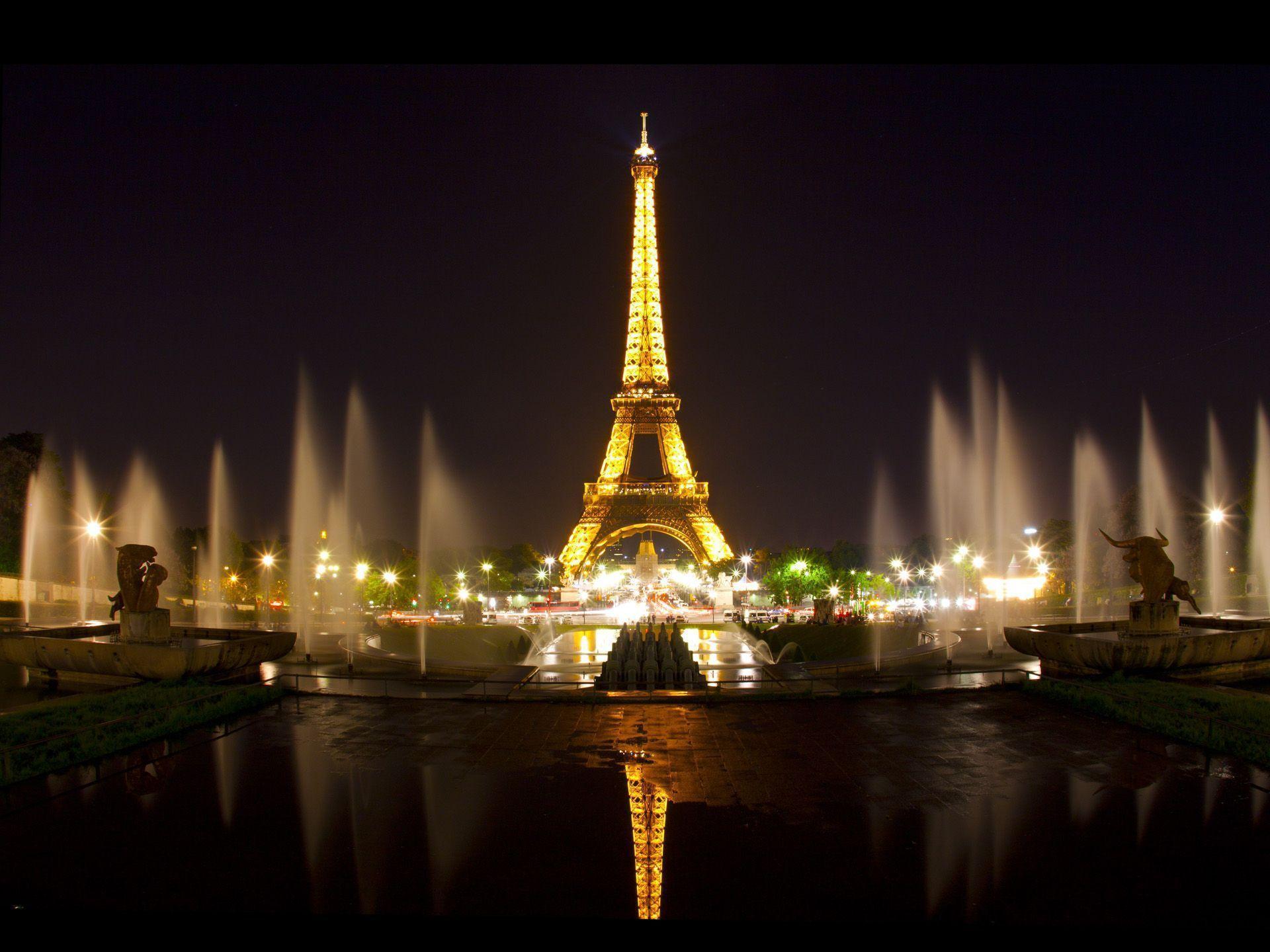 Paris Eiffel Tower At Night WallpaperWlp
