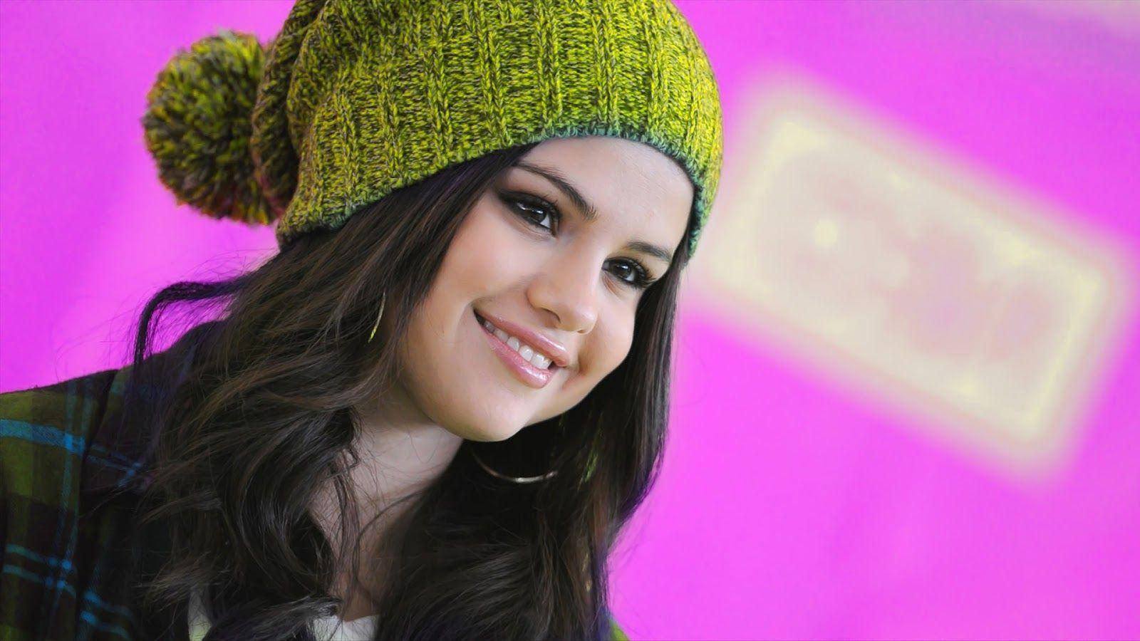 Cute Smile Selena Gomez Wallpaper 2014 PixJoJo Pix