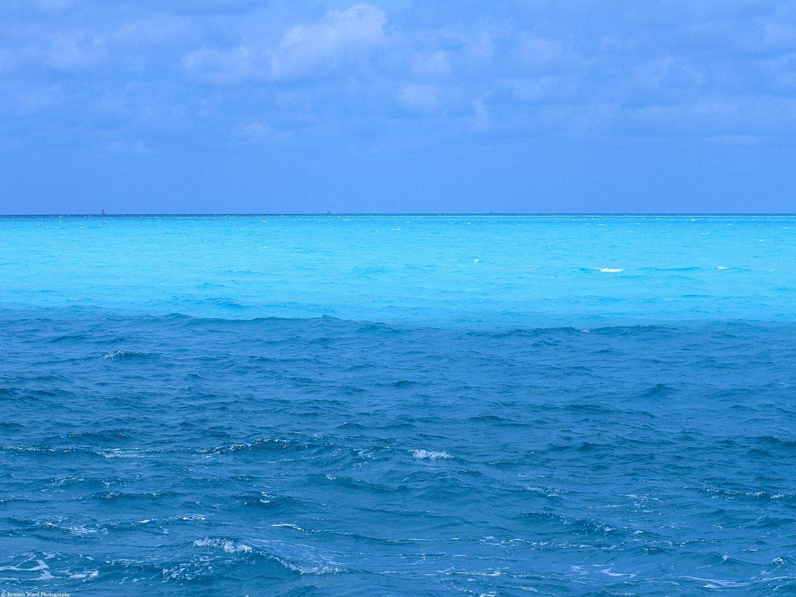 Blue ocean Hawaii free desktop background wallpaper image