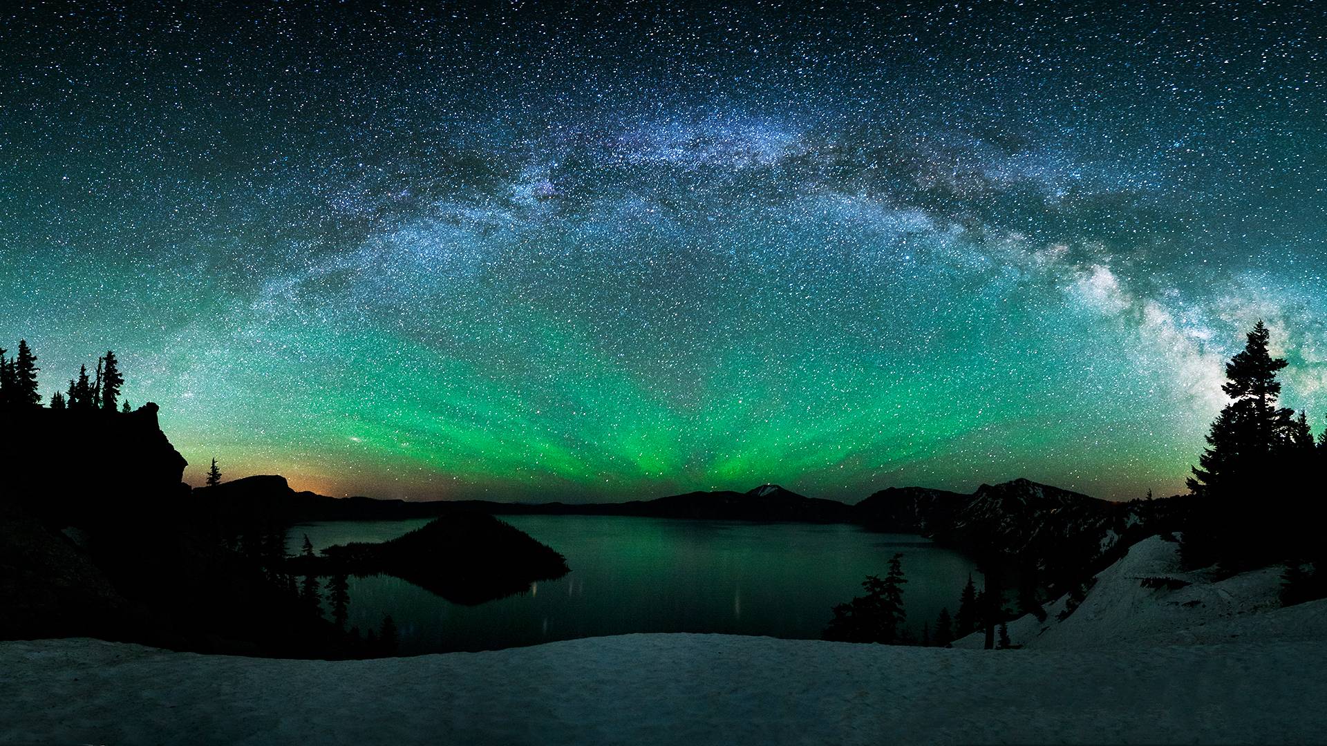 Northern Lights And Stars Desktop Background