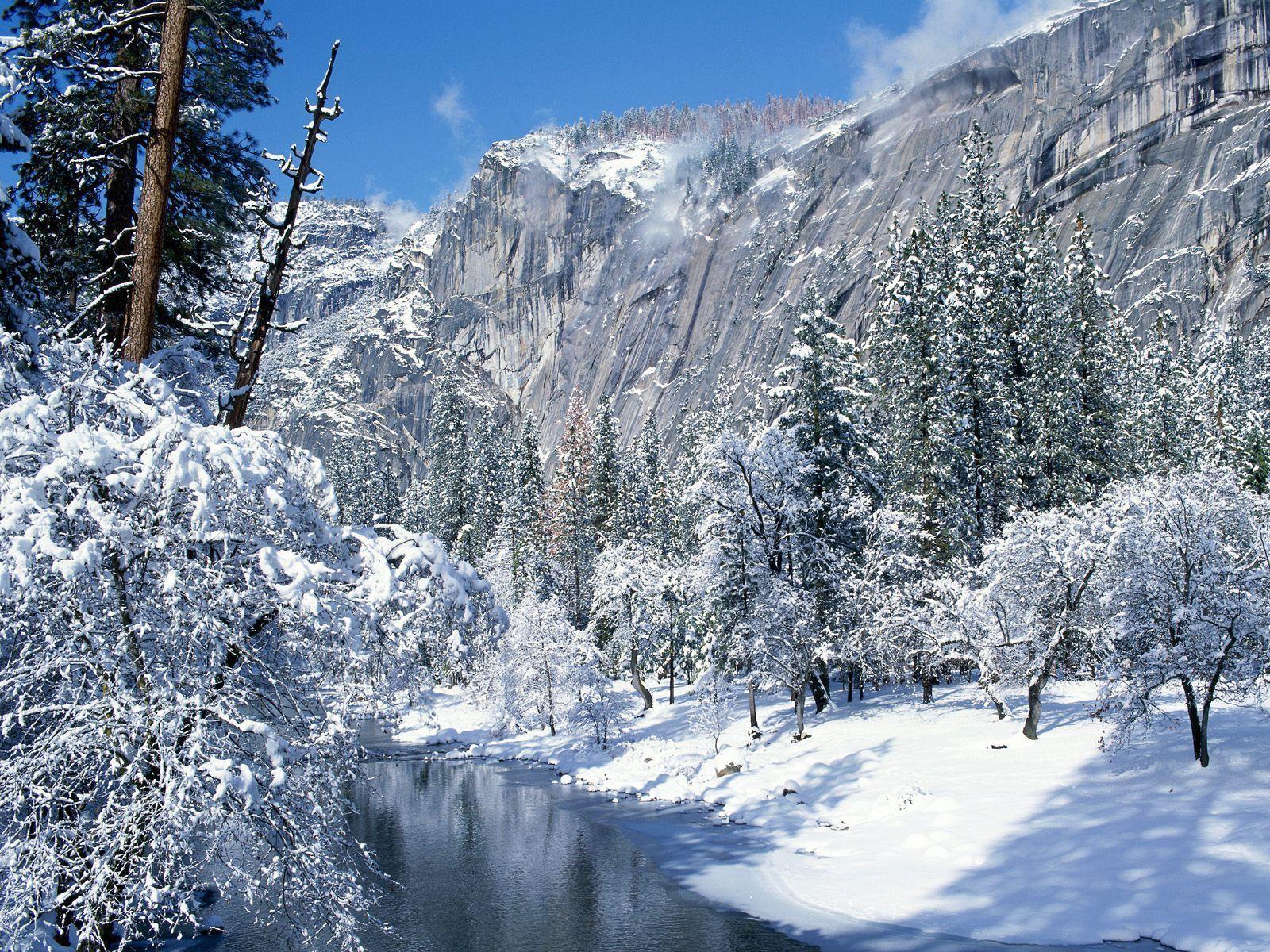 1600*1200 Winter wonderland, Dreamy Snow Scene wallpaper