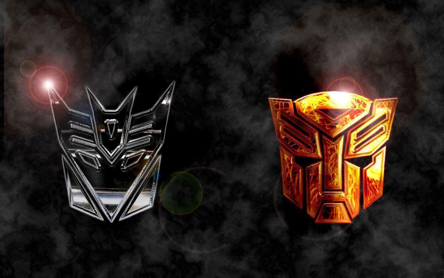 transformers autobots vs decepticons logo wallpaper