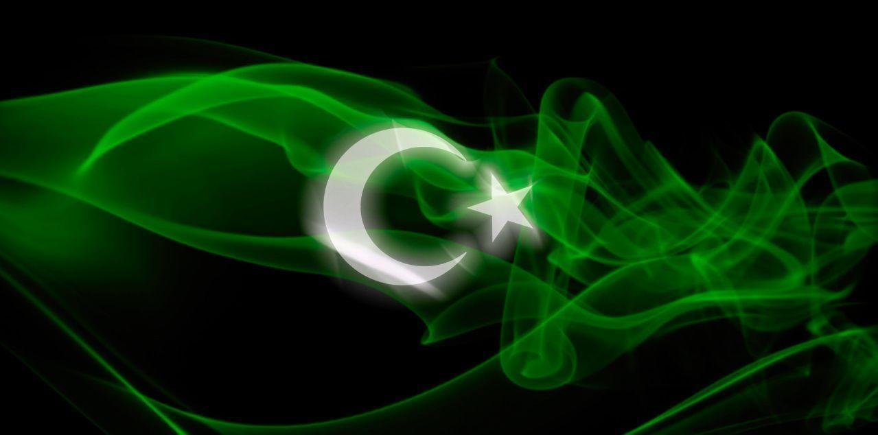 3D Pakistan Flag Wallpaper 2015