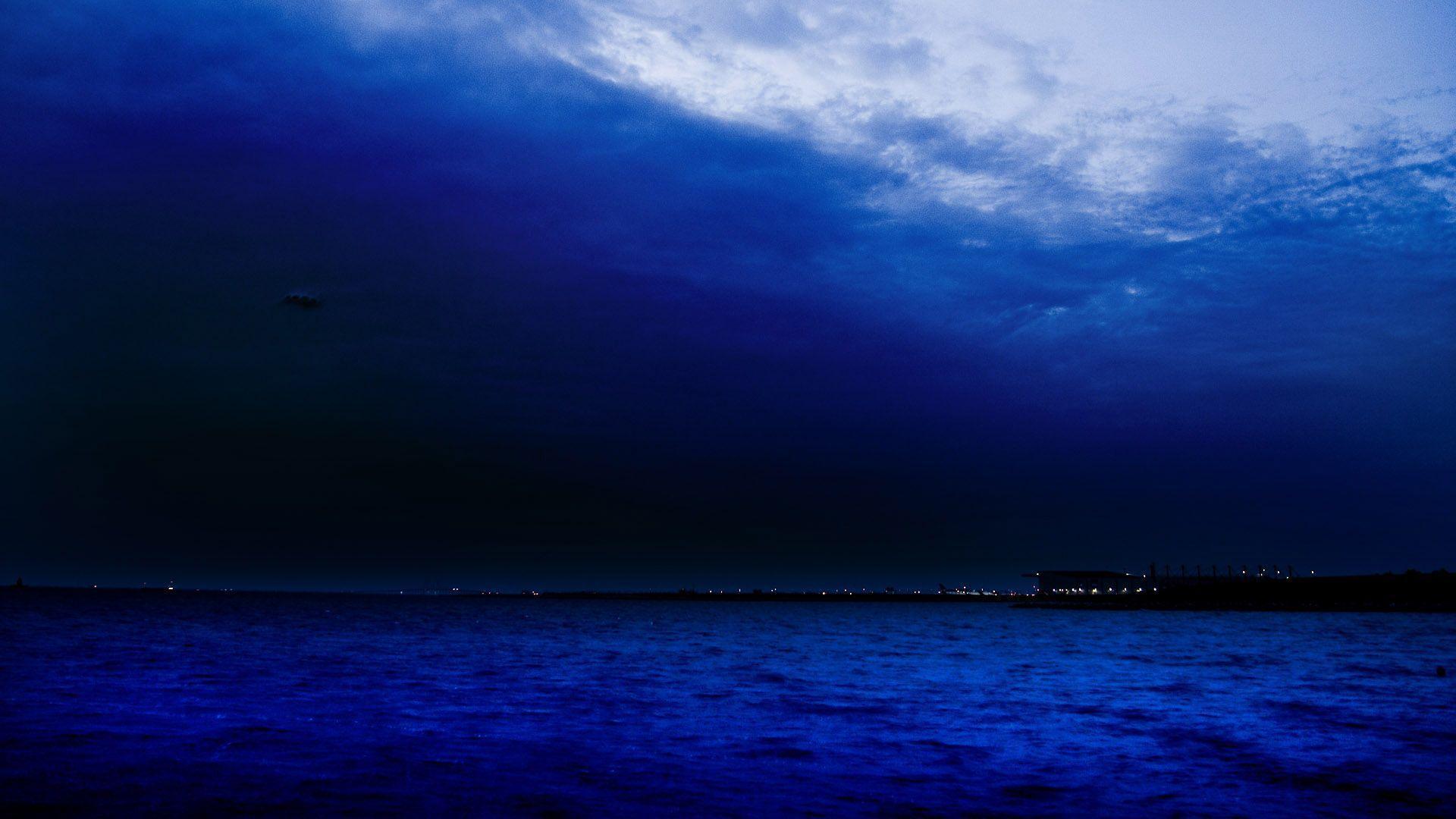 Dark Blue Sky Over The Shore At Twilight Wallpaper D C
