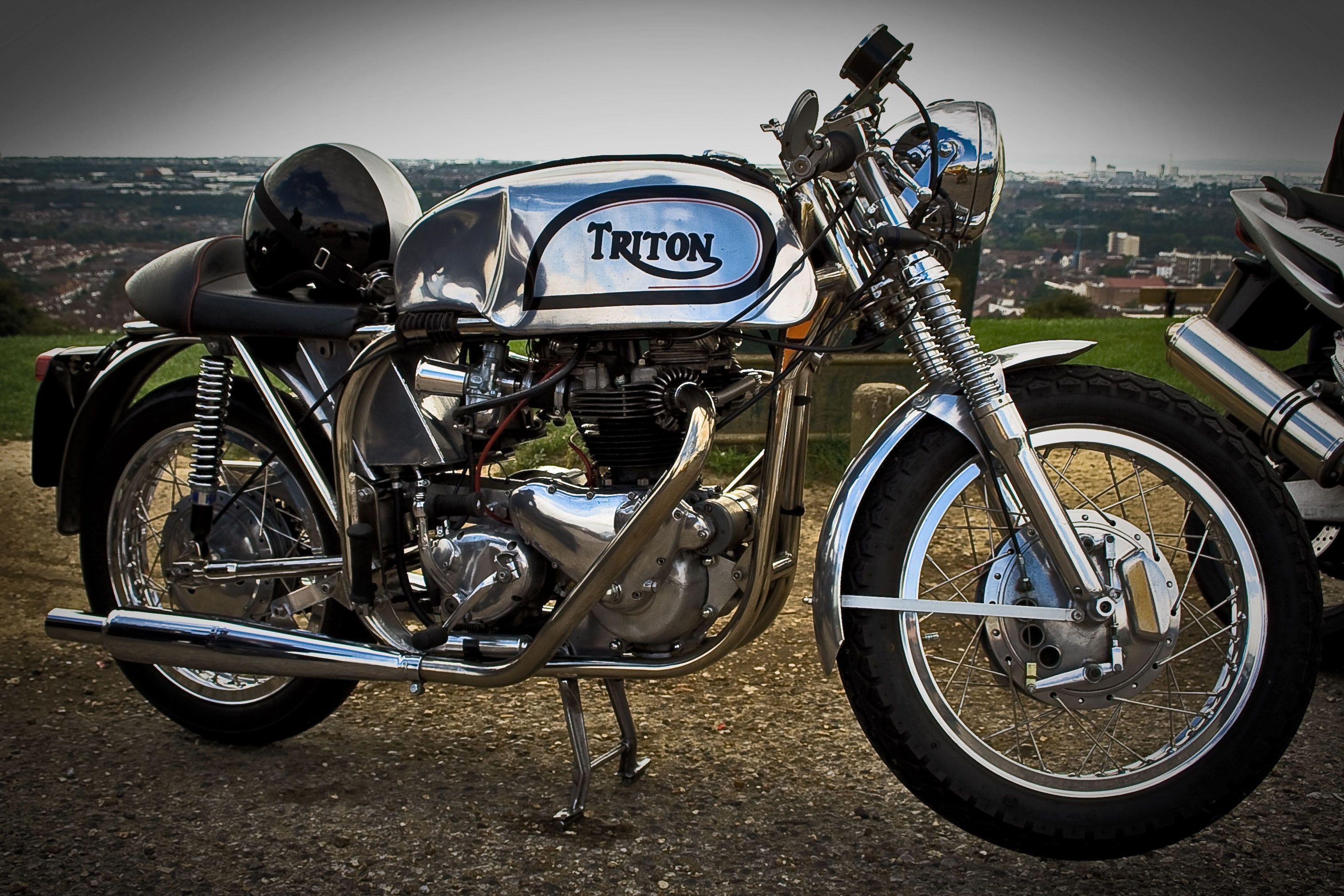 Download Free Vintage Triumph Motorcycle HD Wallpaper. HD