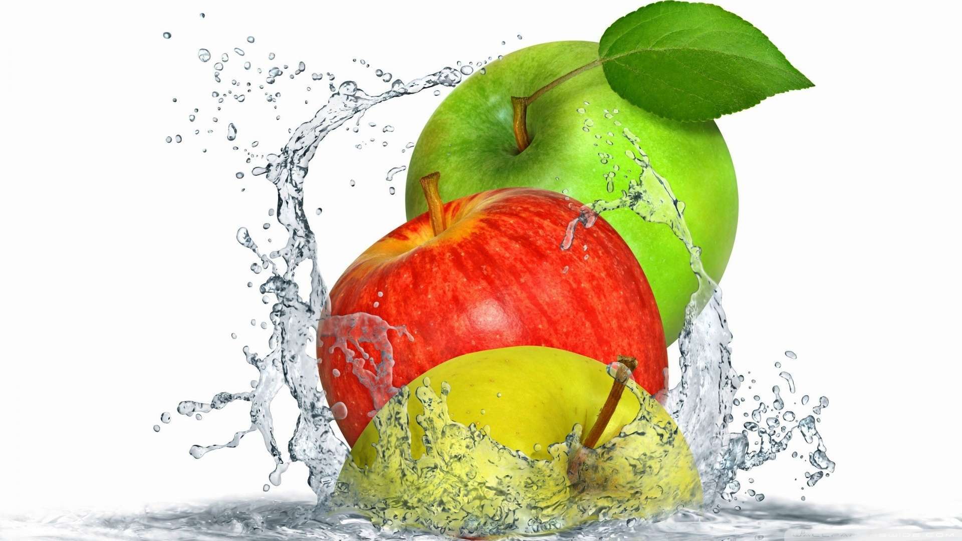 Apples Splashing Water Wallpaper 1080p HD