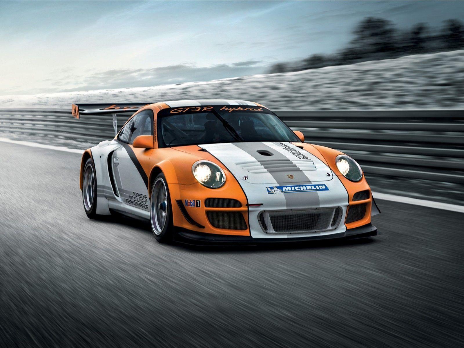 Race Porsche Wallpaper