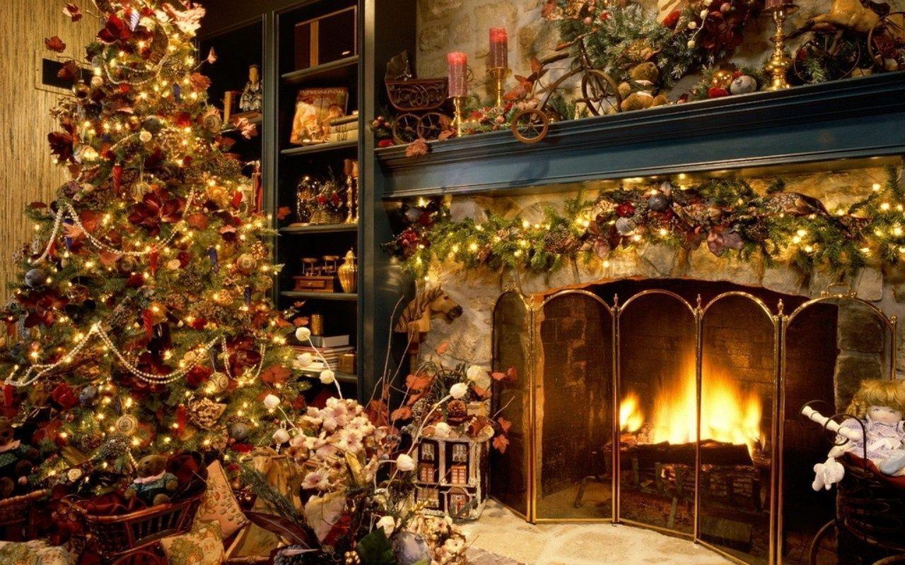 Wallpaper For > Christmas Fireplace Wallpaper