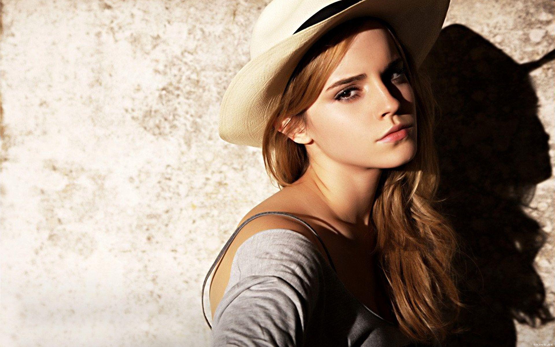 Emma Watson 268 Wallpaper