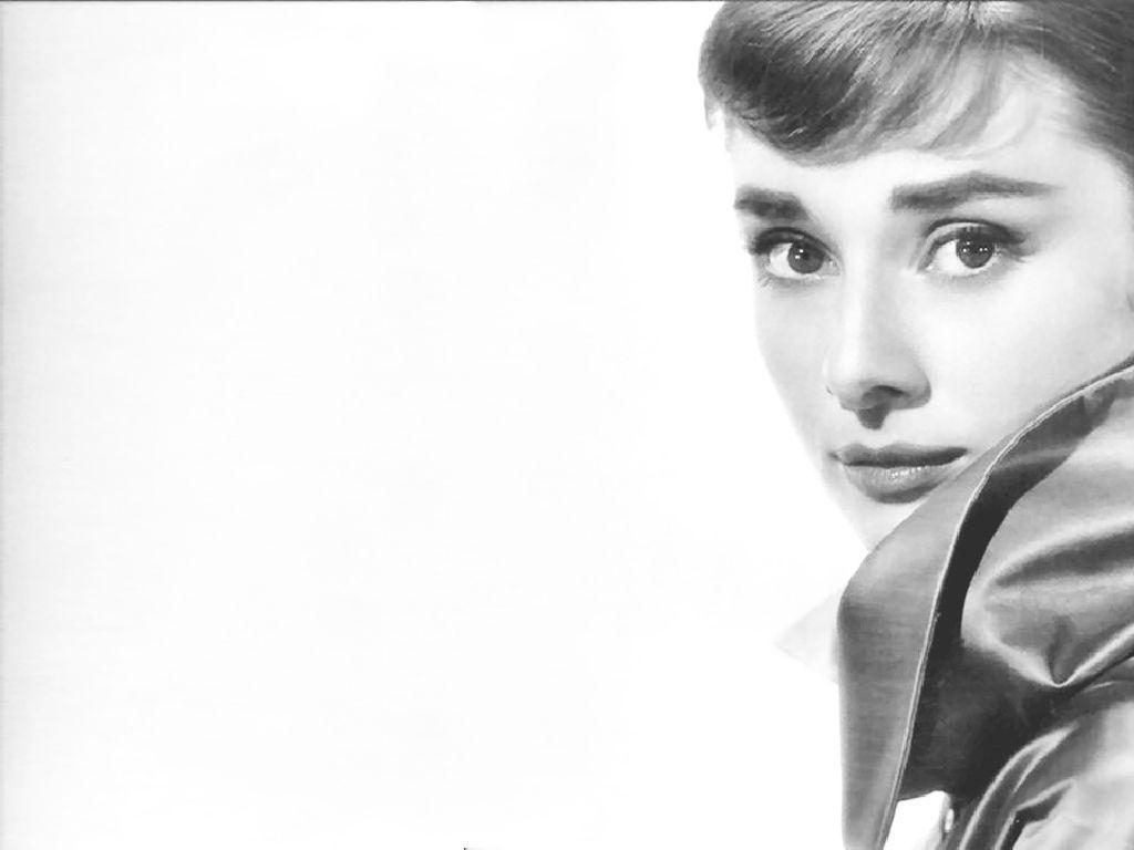 Wallpaper For > Tumblr Background Audrey Hepburn