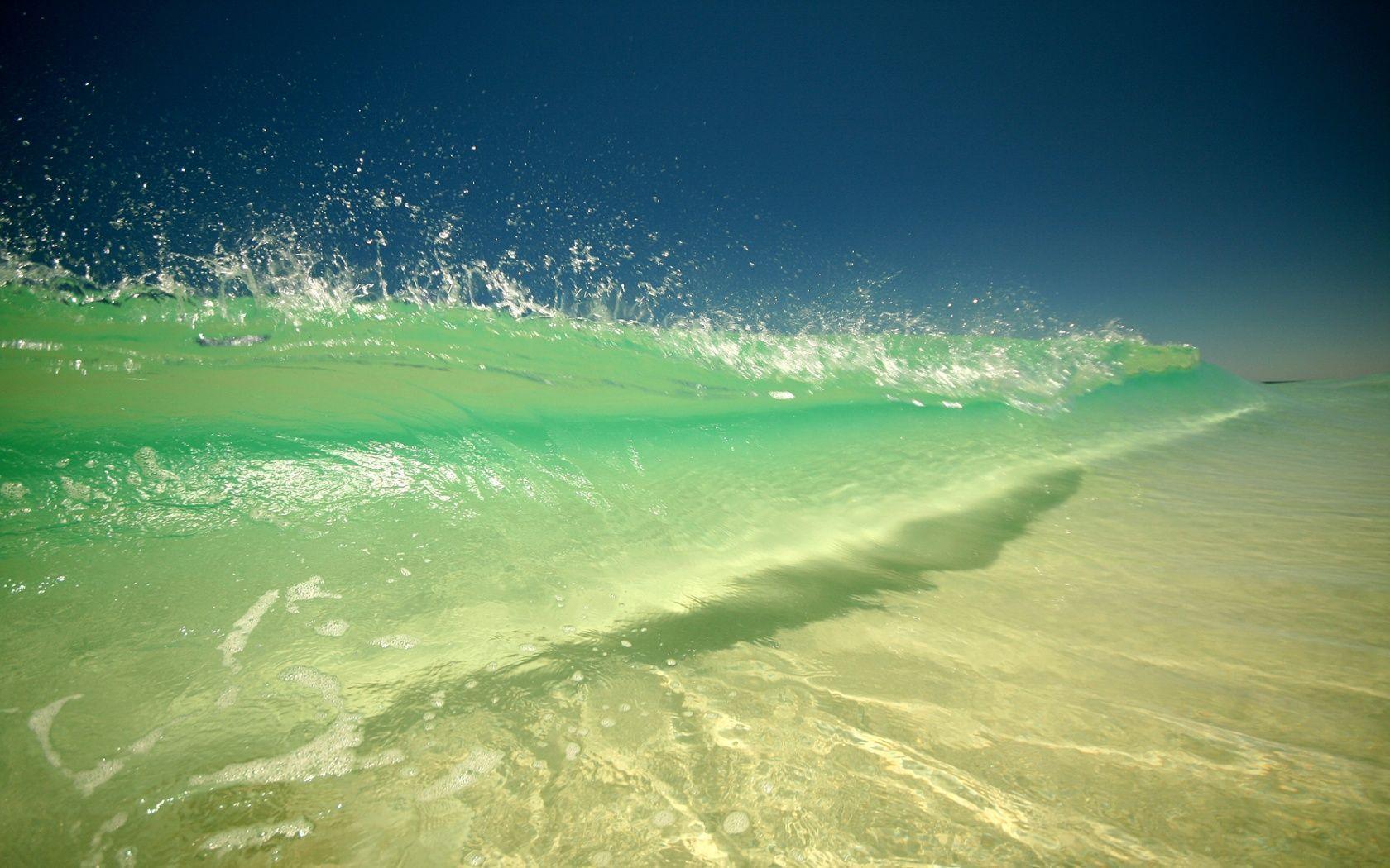 Green Wave wallpaper and image, picture, photo
