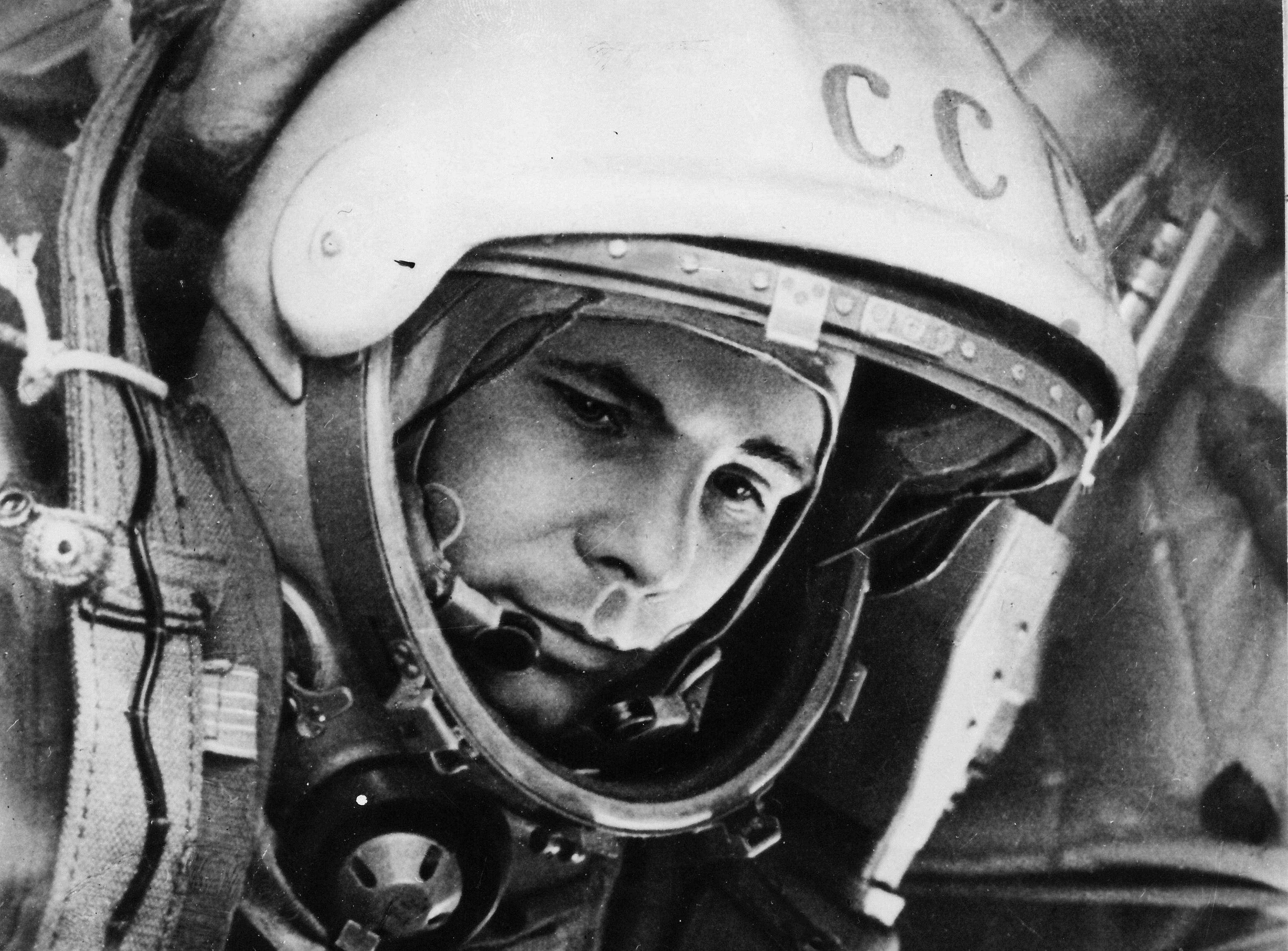 Yuri Gagarin Wallpaper 3115x2300