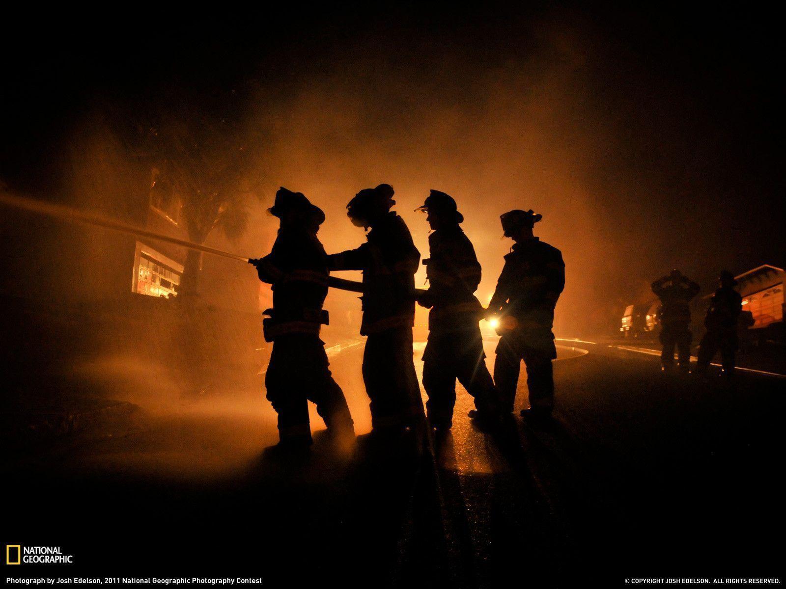 Firemen Photo
