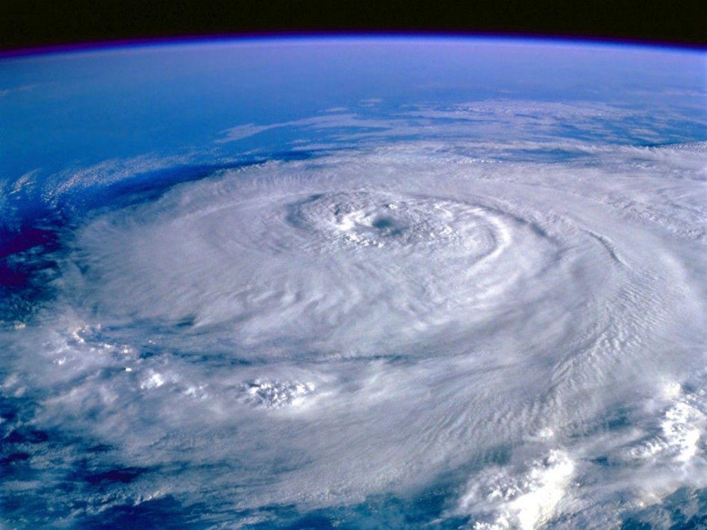 image For > Eye Of Hurricane Katrina On Ground