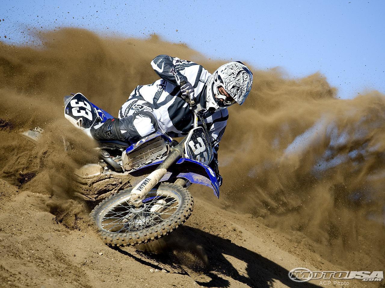 Cool Dirt Bike Background Image & Picture