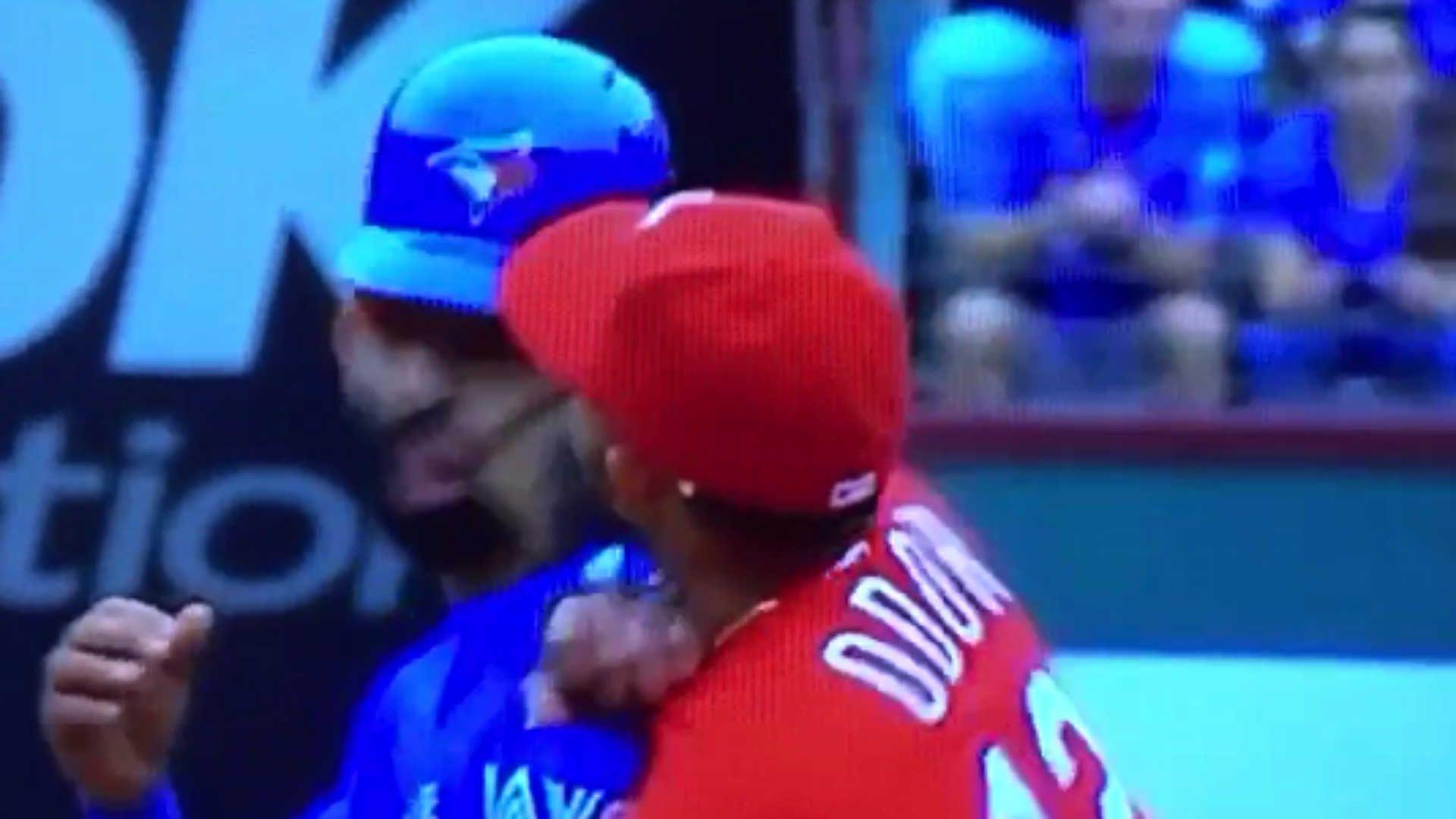 WATCH: Rougned Odor Punches Jose Bautista During Blue Jays Rangers
