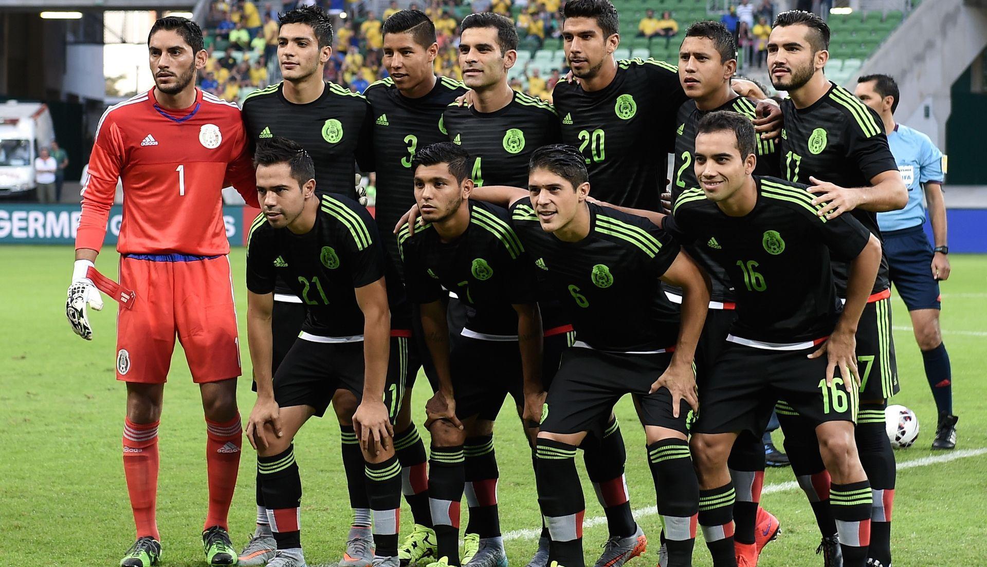 Mexico Soccer Team Players World Cup