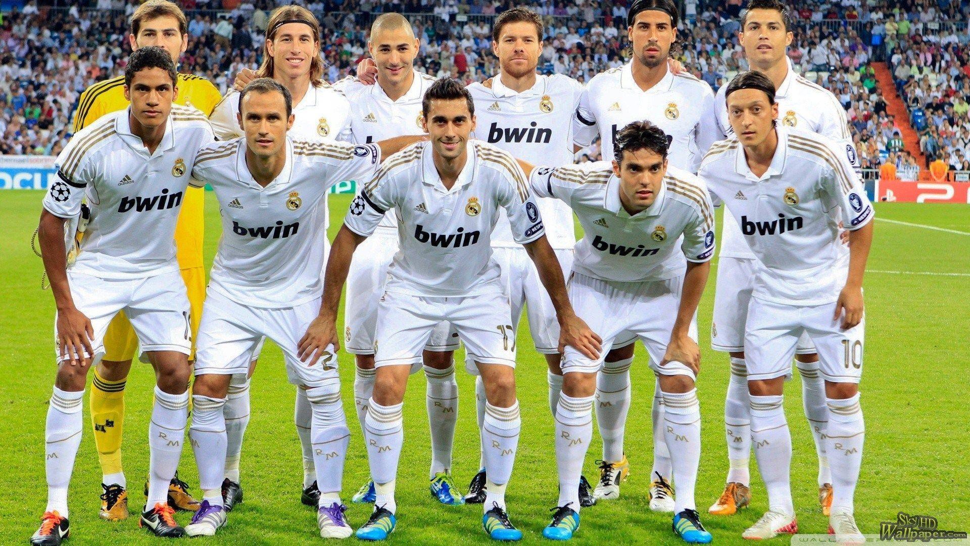 Real Madrid Team. Sky HD Wallpaper