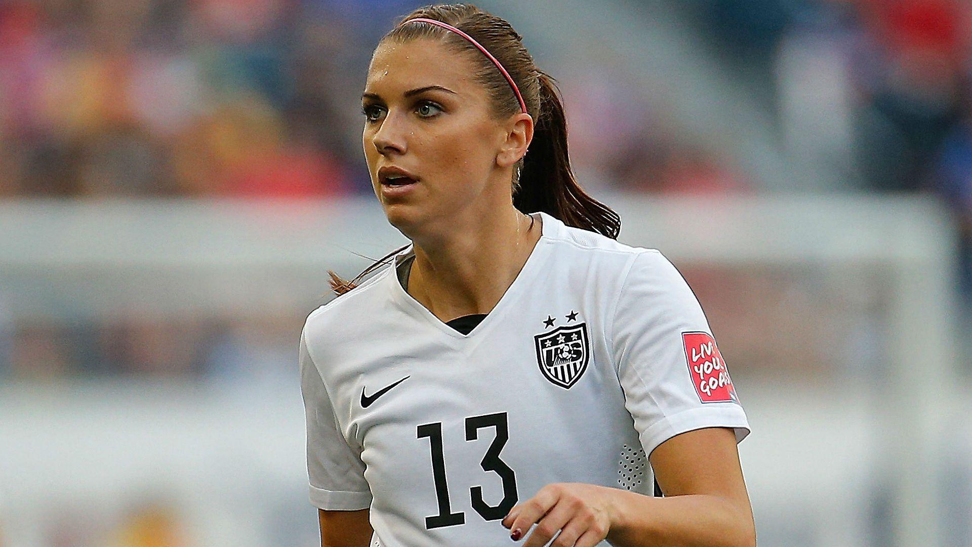 Women&;s soccer stars Alex Morgan, Abby Wambach poised to score big
