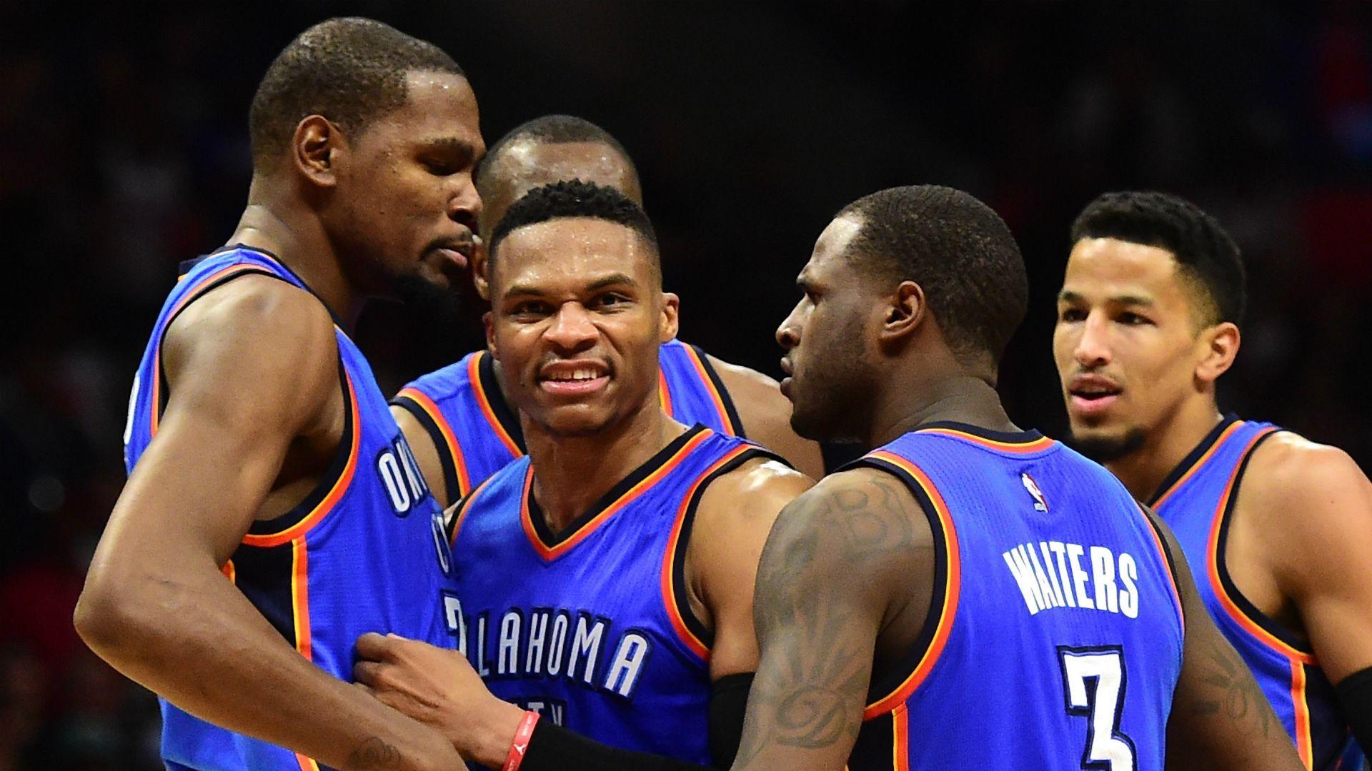 Healthy Kevin Durant, Russell Westbrook can&;t keep Thunder