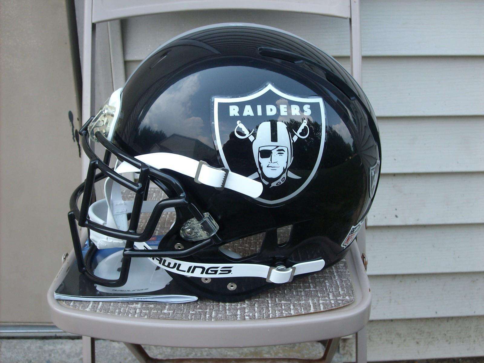 Oakland Raiders Helmet Wallpaper, Size: 1600x1200. AmazingPict